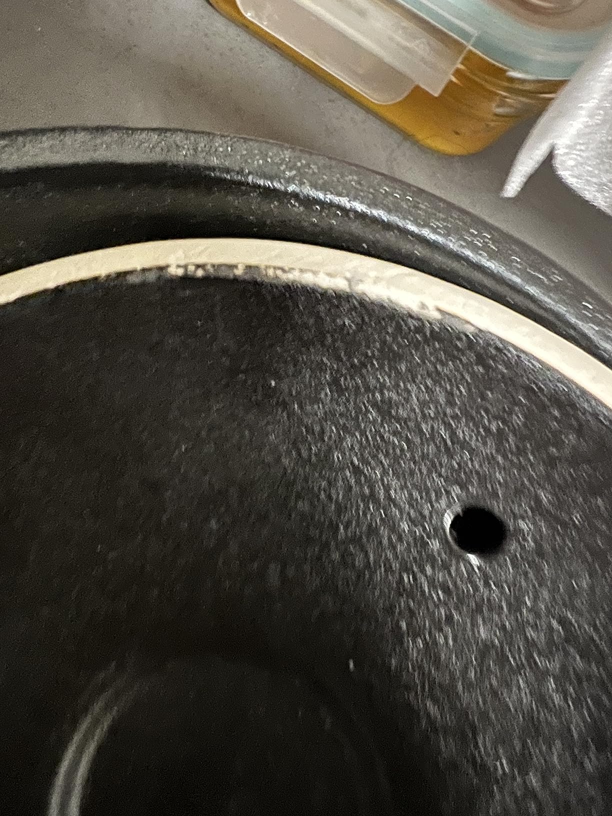 Korean Premium Stoneware Black Casserole Clay Pot with Lid,For Cooking Hot Pot Dolsot Bibimbap and Soup .(1100ml) customer photo 1