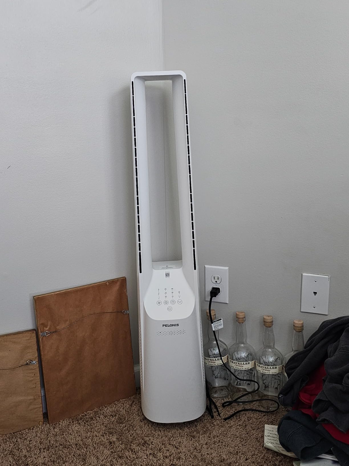 PELONIS Bladeless Tower Fan with 26-33ft Powerful Airflow, Alexa and Google Compatible, 6-Speed Settings, Quiet DC Motor, 120° Oscillation, 7-Hour Timer - Ideal for for Bedroom Home Office Use, White customer photo 1