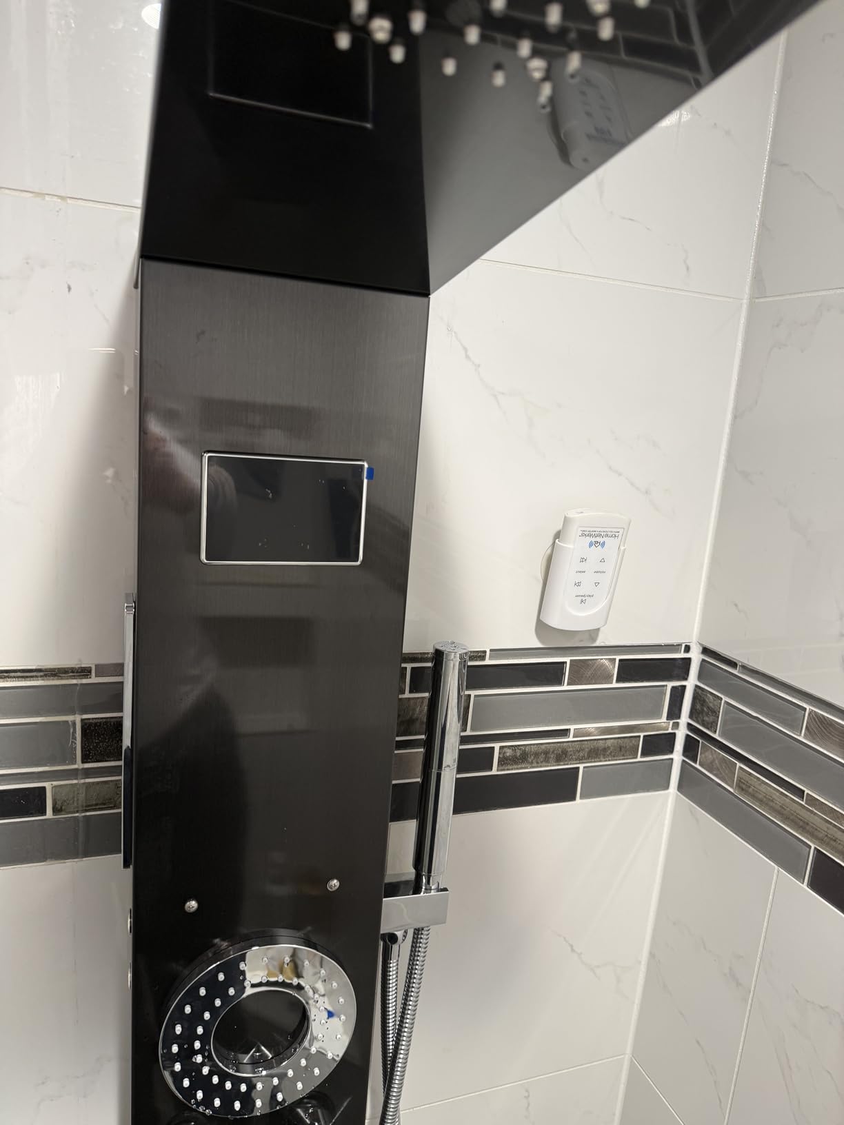 RUMOSE Matte Black Shower Panel Tower System, 5-Mode Shower Faucet Set | LED Light Rainfall Shower Head Digital Display with Massage Jets Tub Spout Shower Shelves, Stainless Steel, Wall Mount customer photo 2