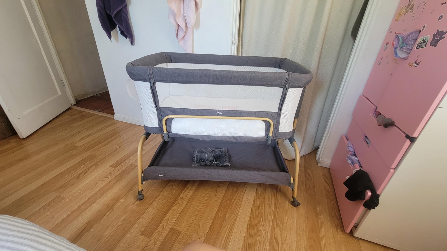 Jimglo 3-in-1 Baby Bassinet, Bedside Sleeper & Rocking Bassinet, Full Mesh customer photo 1