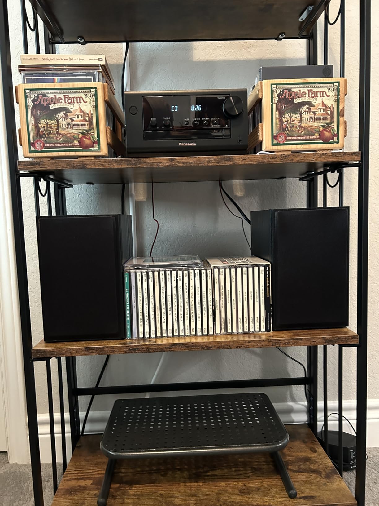Panasonic Compact Stereo System with CD Player, Bluetooth, FM Radio and USB with Bass and Treble Control, 80W Stereo System for Home with Remote Control - SC-PM700PP-K (Black) customer photo 1