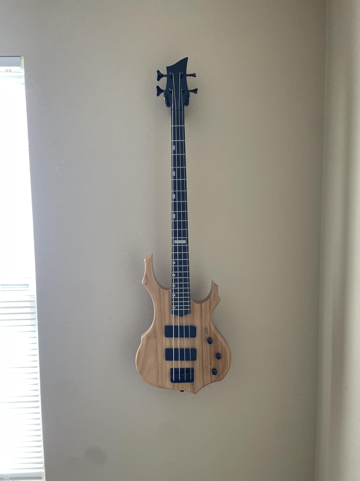 Ktaxon Electric Bass Guitar Full Size Flame Design Bass Guitar Kit (Matte) customer photo 2