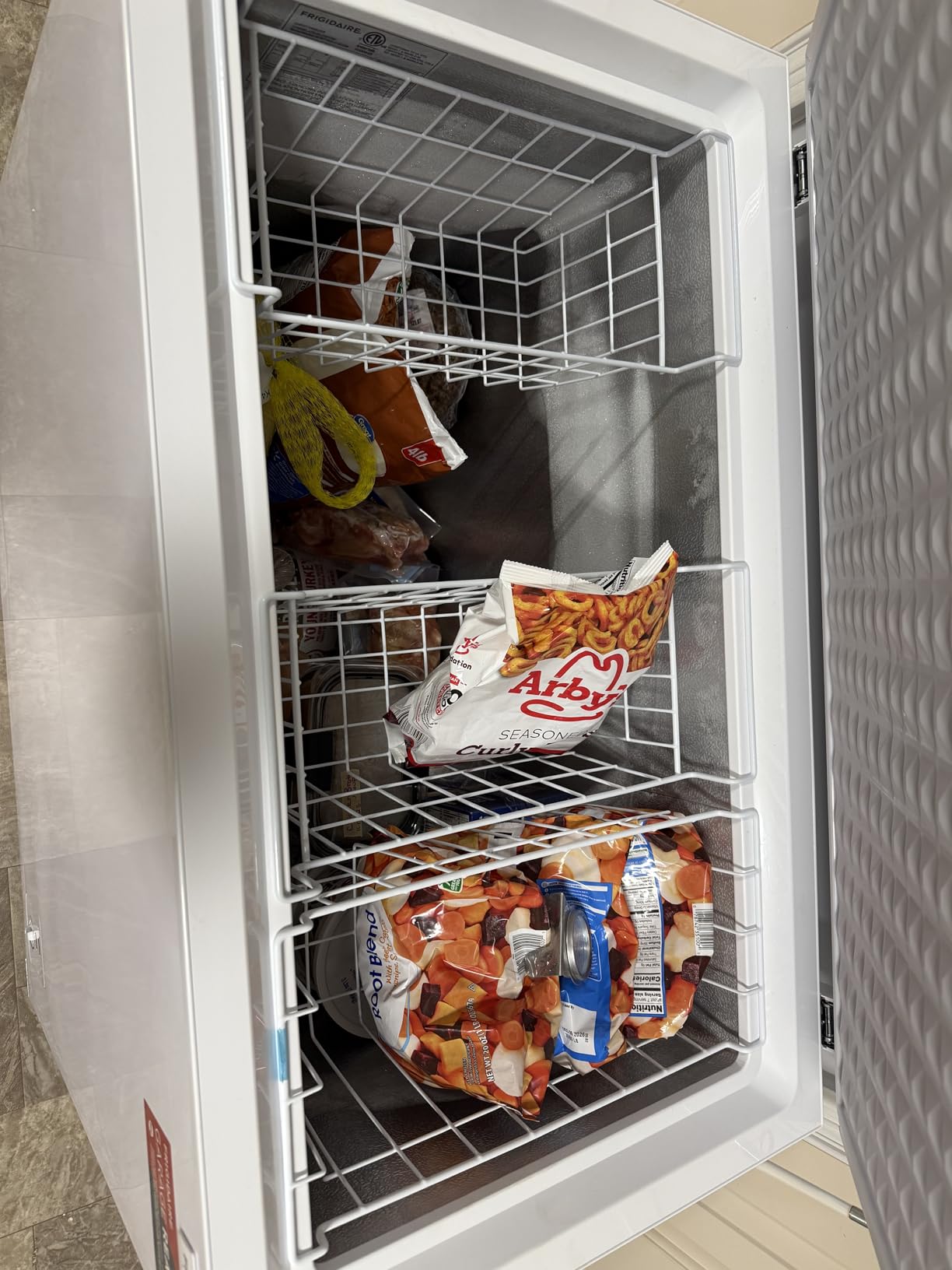 Orgneas 16.5 Inch Freezer Organizer Bins, Metal Wire Basket Bins, Replaces Chest Freezer Basket, Hangable, Sturdy, White customer photo 2