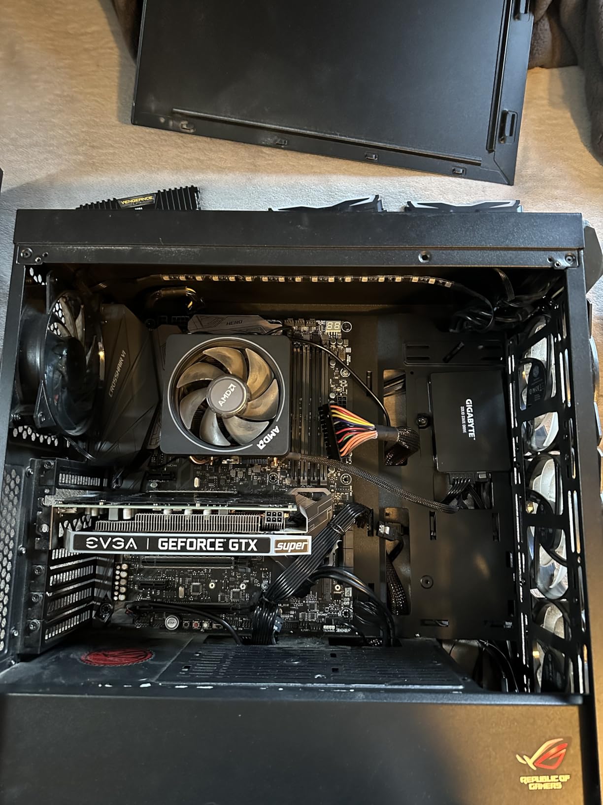 ASUS ProArt GeForce RTX™ 4060 OC Edition 8GB GDDR6 Graphics Card (PCIe 4.0, 8GB GDDR6, DLSS 3, HDMI 2.1a, DisplayPort 1.4a), 3 Year Warranty customer photo 2