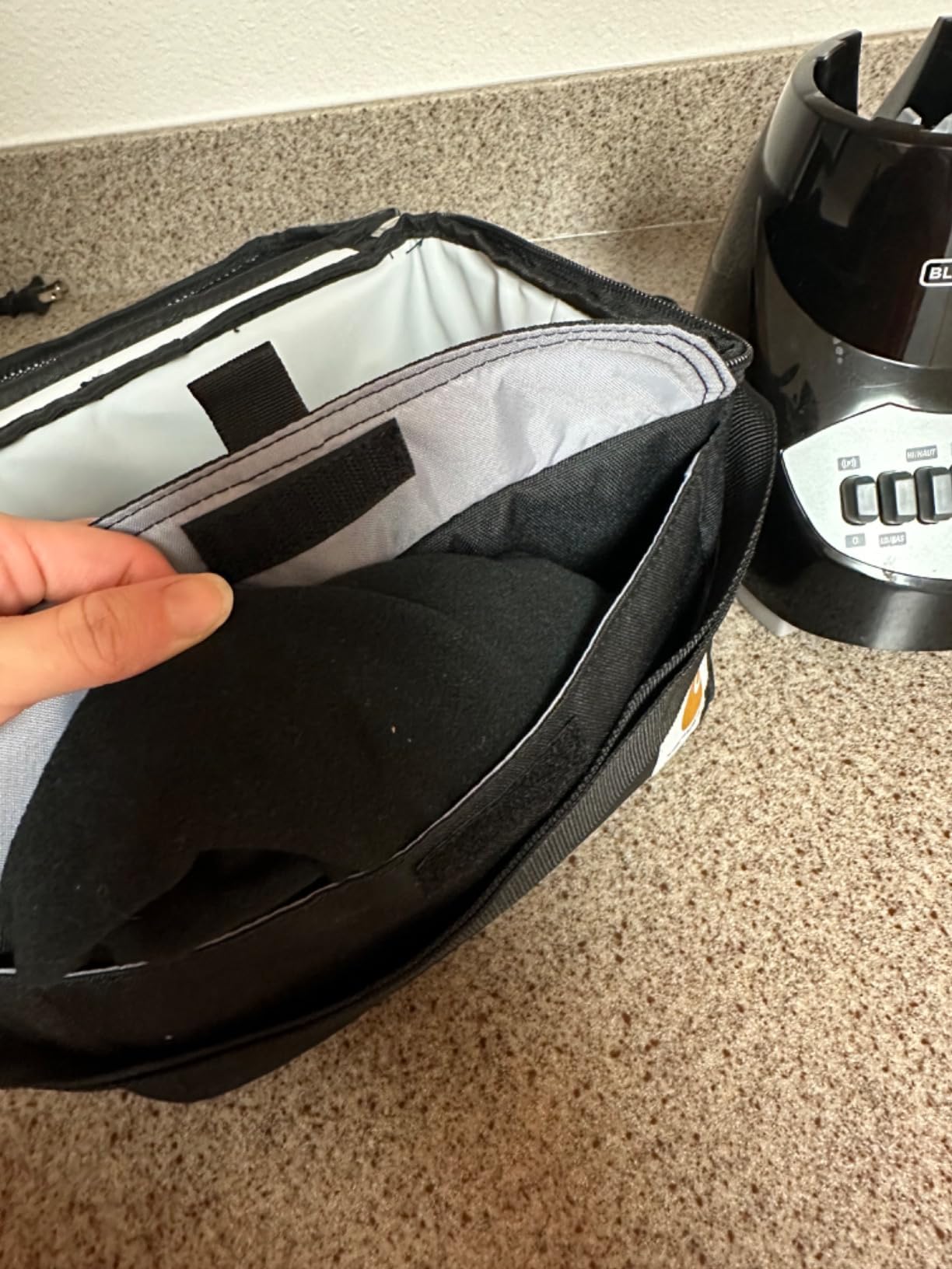 Carhartt Insulated 12 Can Cooler Black | Two Compartment Lunch Box Durable, Fully-Insulated Lunch Bag for Women & Men, Large Lunchbox customer photo 1