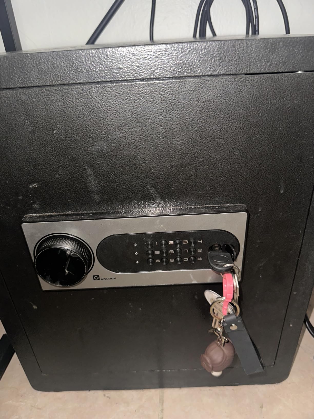 DAYI Safe Box, 2.0 Cu. Ft. Home Safes with Fireproof Bag for Valuables Docs customer photo 2