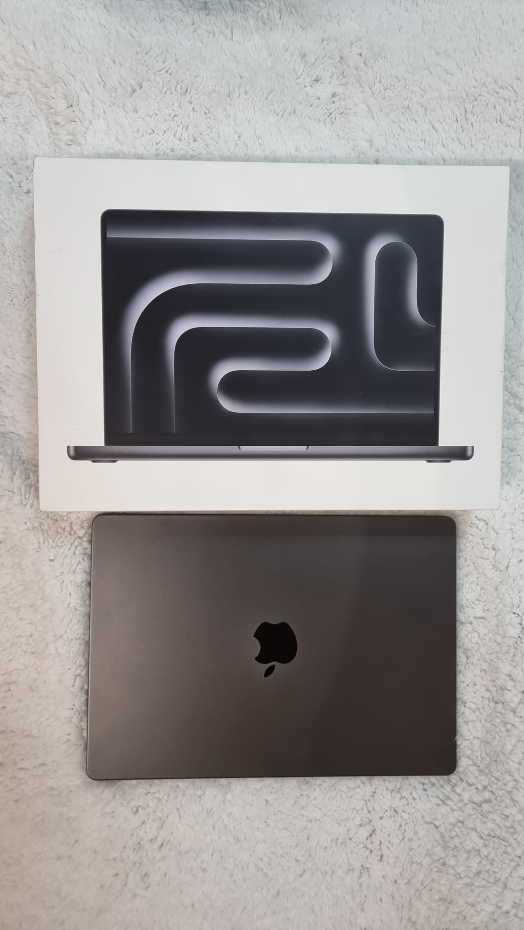 2023 MacBook Pro Laptop M3 Pro chip with 11-core CPU, 14-core GPU: Built for Apple Intelligence, 14.2-inch Liquid Retina XDR Display, 18GB Unified Memory, 512GB SSD Storage; Space Black customer photo 1
