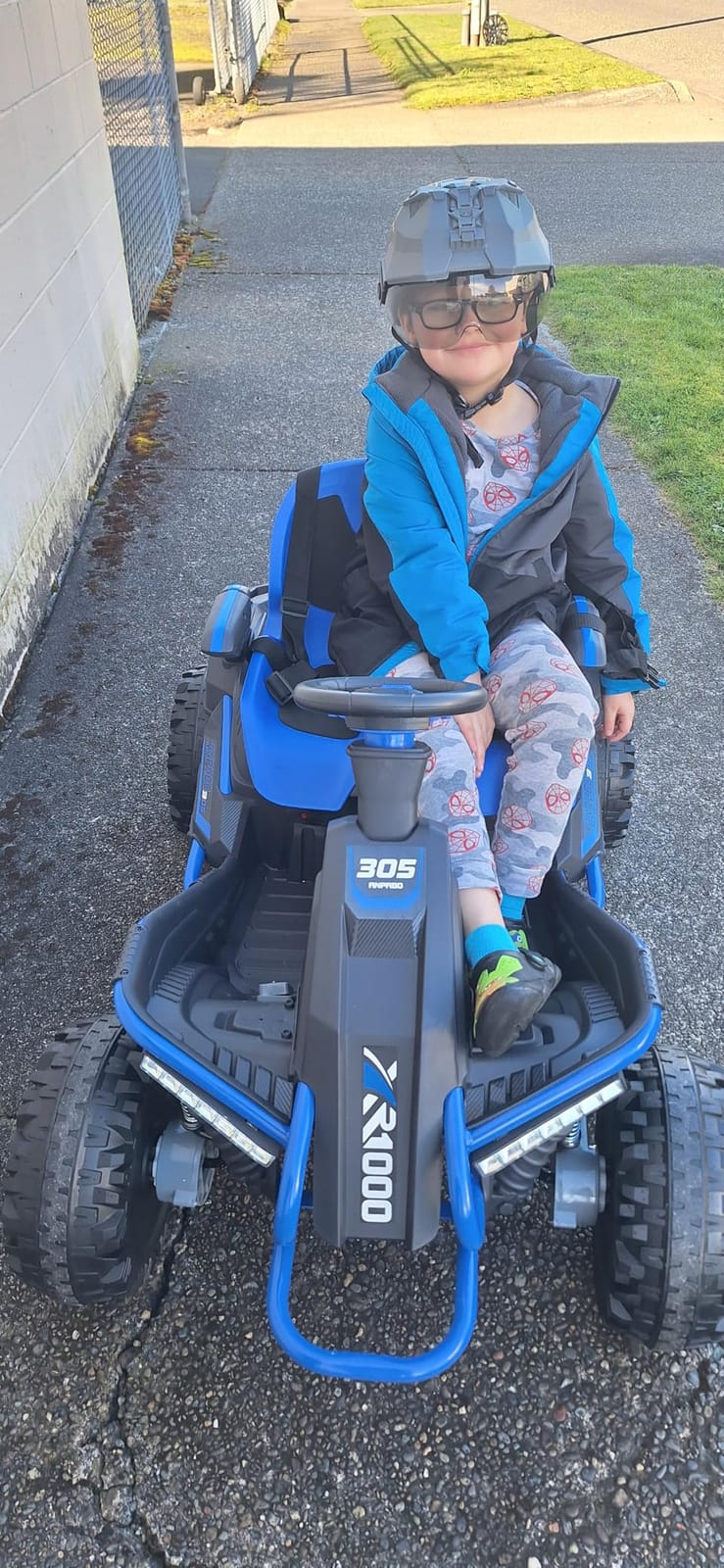 ANPABO 24V 4x4 Ride On Toys for Big Kids Aged 3-12, 4 * 200W Motors-Blue customer photo 2