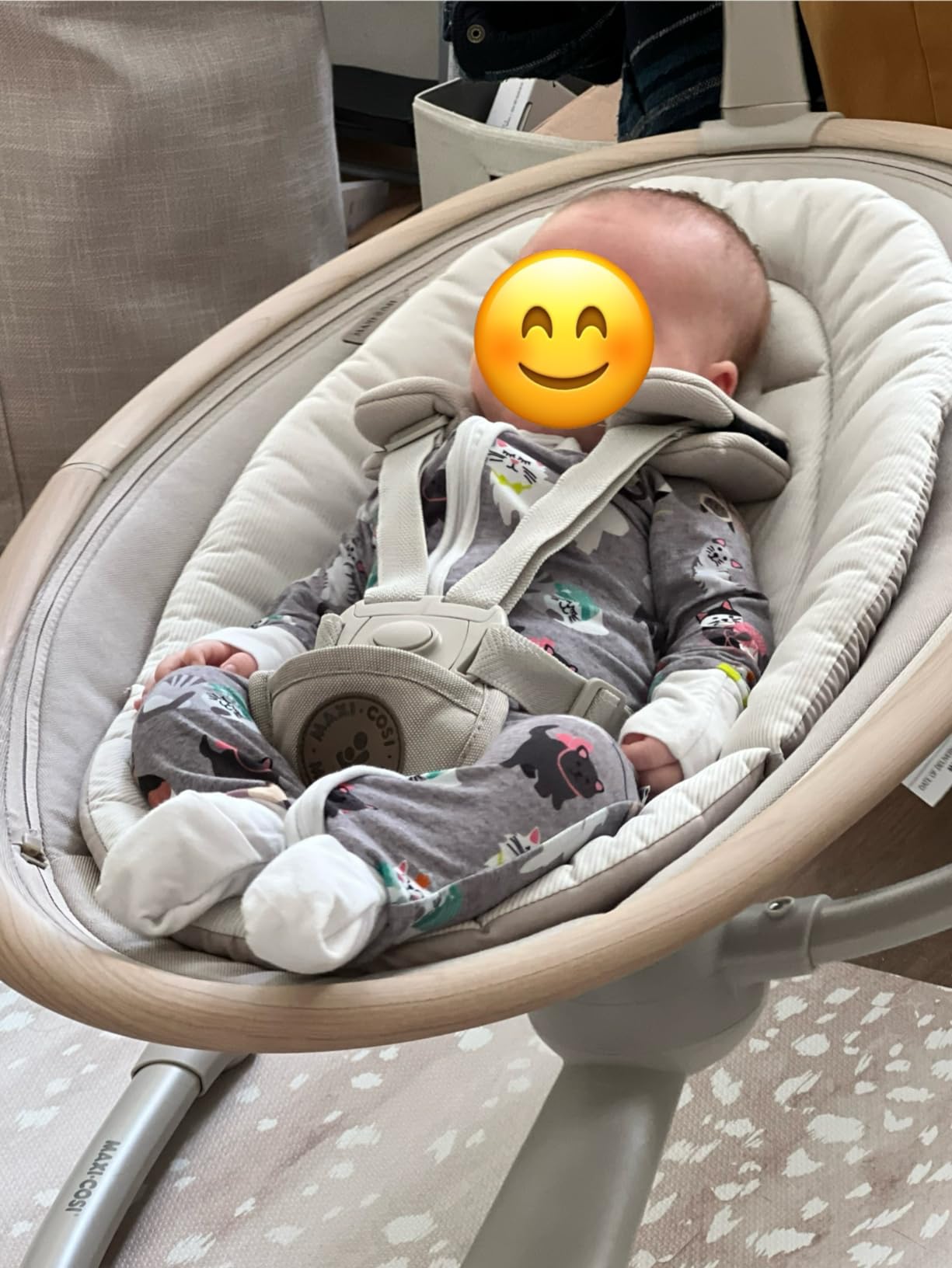 Maxi-Cosi Cassia Smart Baby Swing for Infants, Portable, Foldable Infant Swing with Music, 360 Rotation, 5 Speeds, 12 Melodies, EcoCare Fabric, Auto Motion Sensor, 2 Reclines, Classic Oat customer photo 2