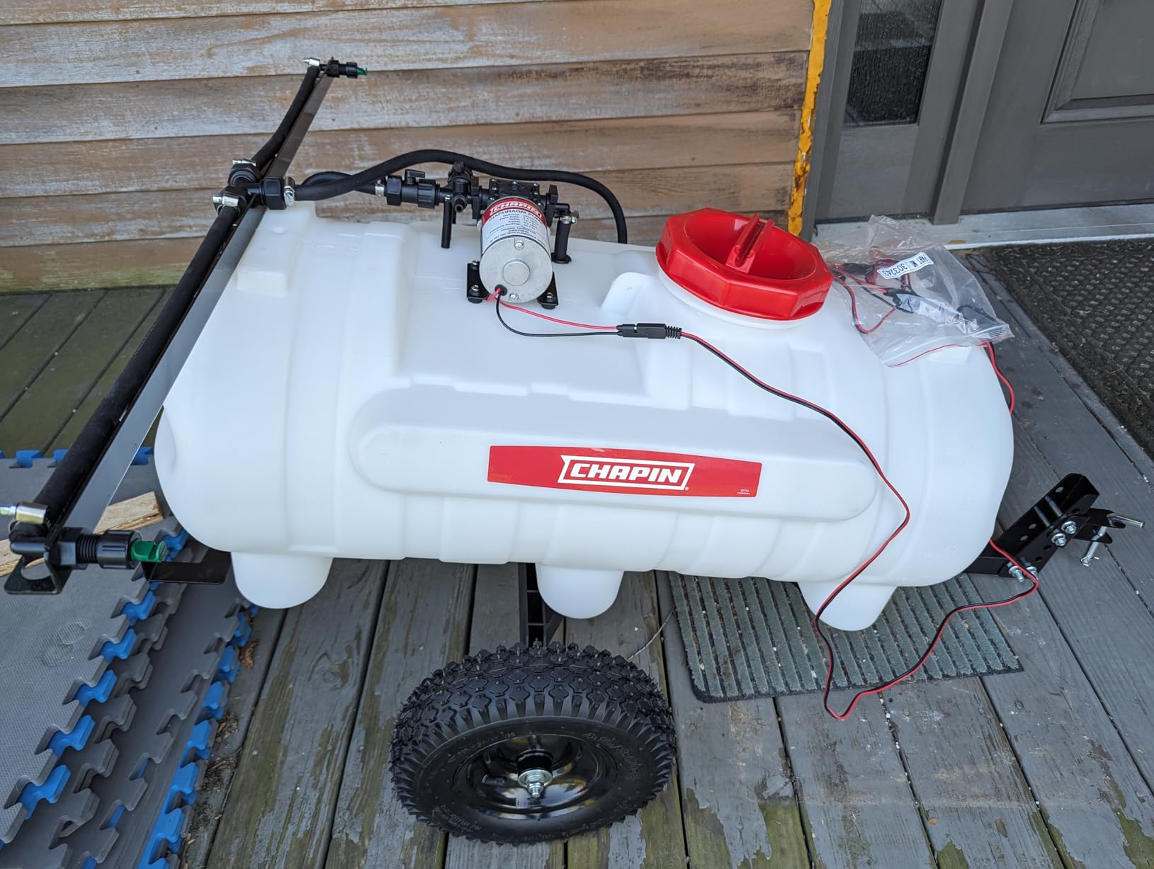 Chapin 97714: Made in The USA 25-Gallon Tow-Behind 2.5GPM/12V EZ Mount Deluxe Multi-Purpose ATV/UTV Tank Sprayer for Lawn & Garden, Farm & Acreage, Weed Control, w/ 2-Nozzle Spray Boom Attachment customer photo 1