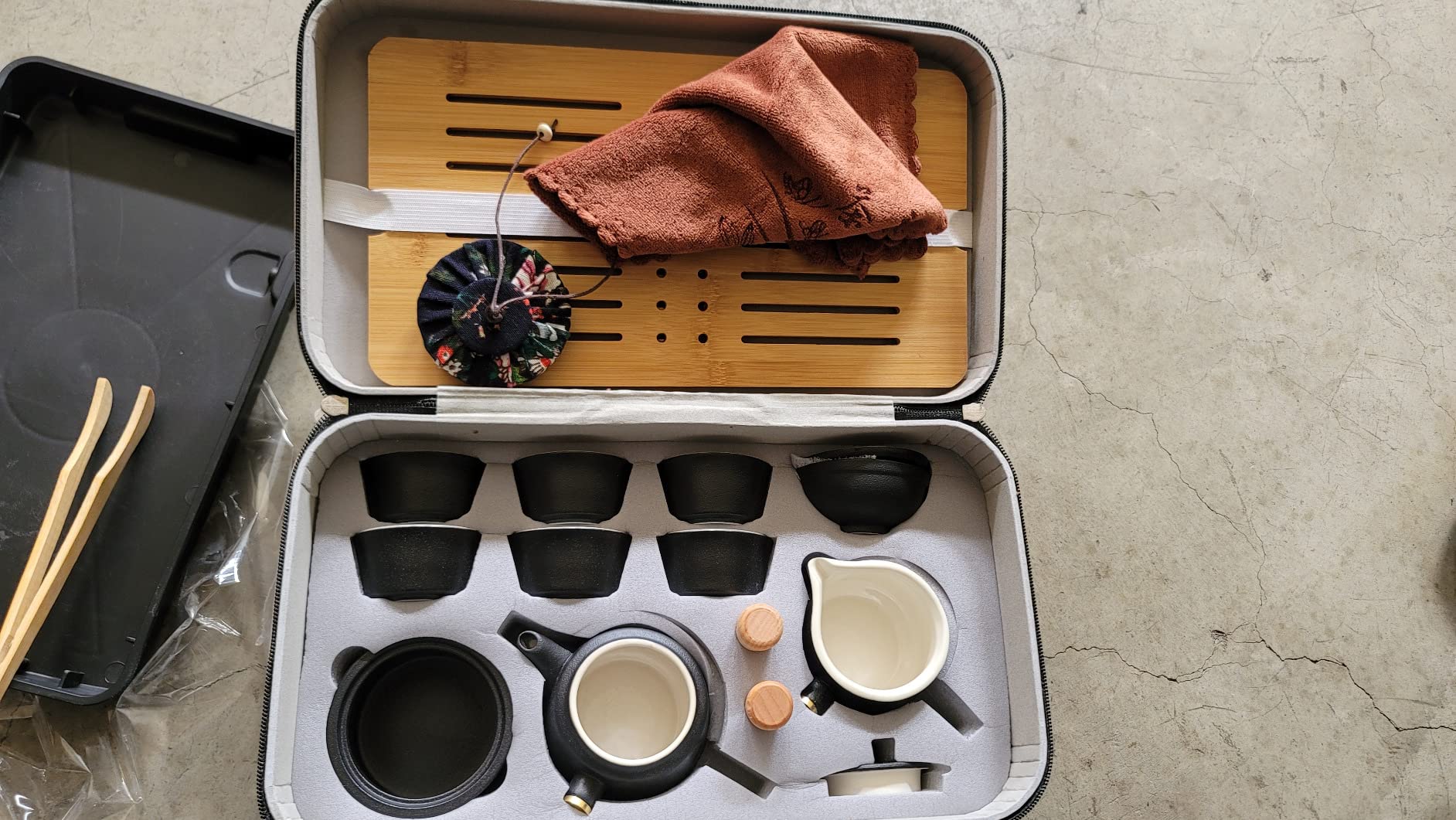 Chinese Tea Set, Gaiwan Tea Set with 6 Cups, Chinese Gongfu Teaset, Gold-plated Edge Craftsmanship(GaiwanB 6cups) customer photo 1