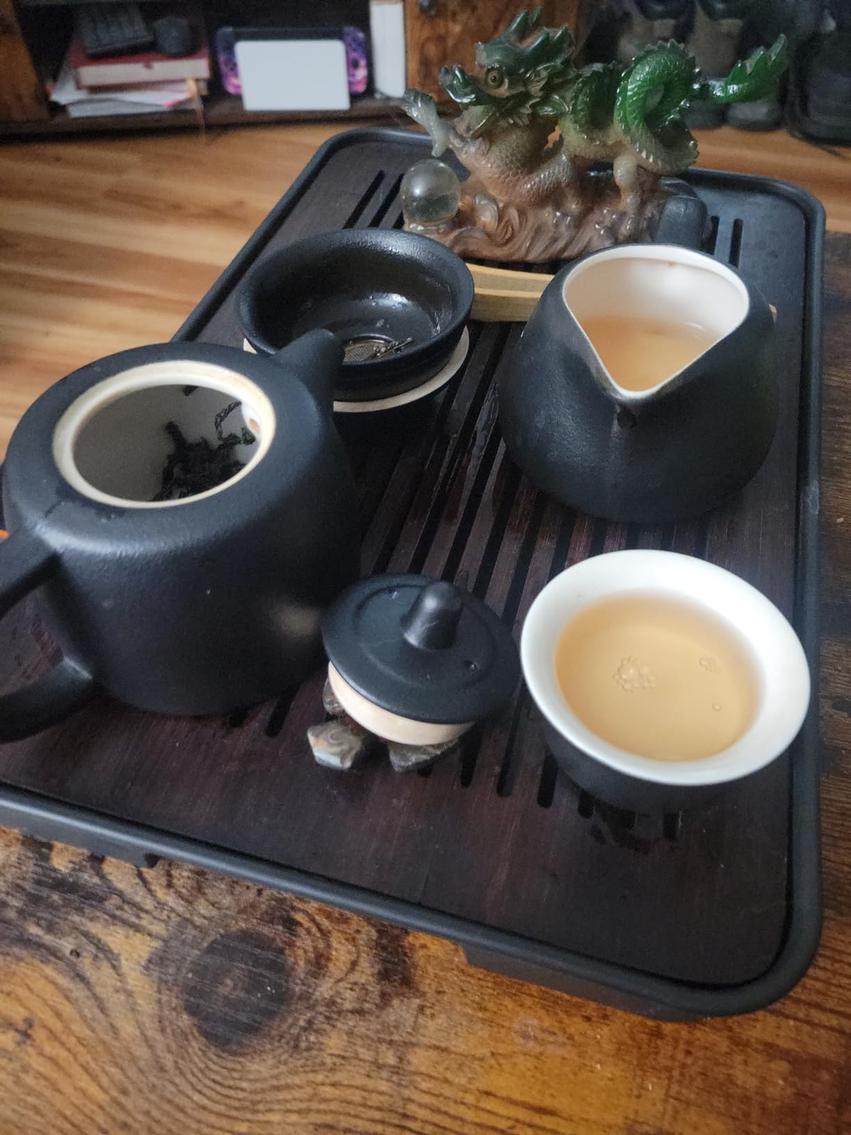 Chinese Tea Set, Gaiwan Tea Set with 6 Cups, Chinese Gongfu Teaset, Gold-plated Edge Craftsmanship(GaiwanB 6cups) customer photo 2
