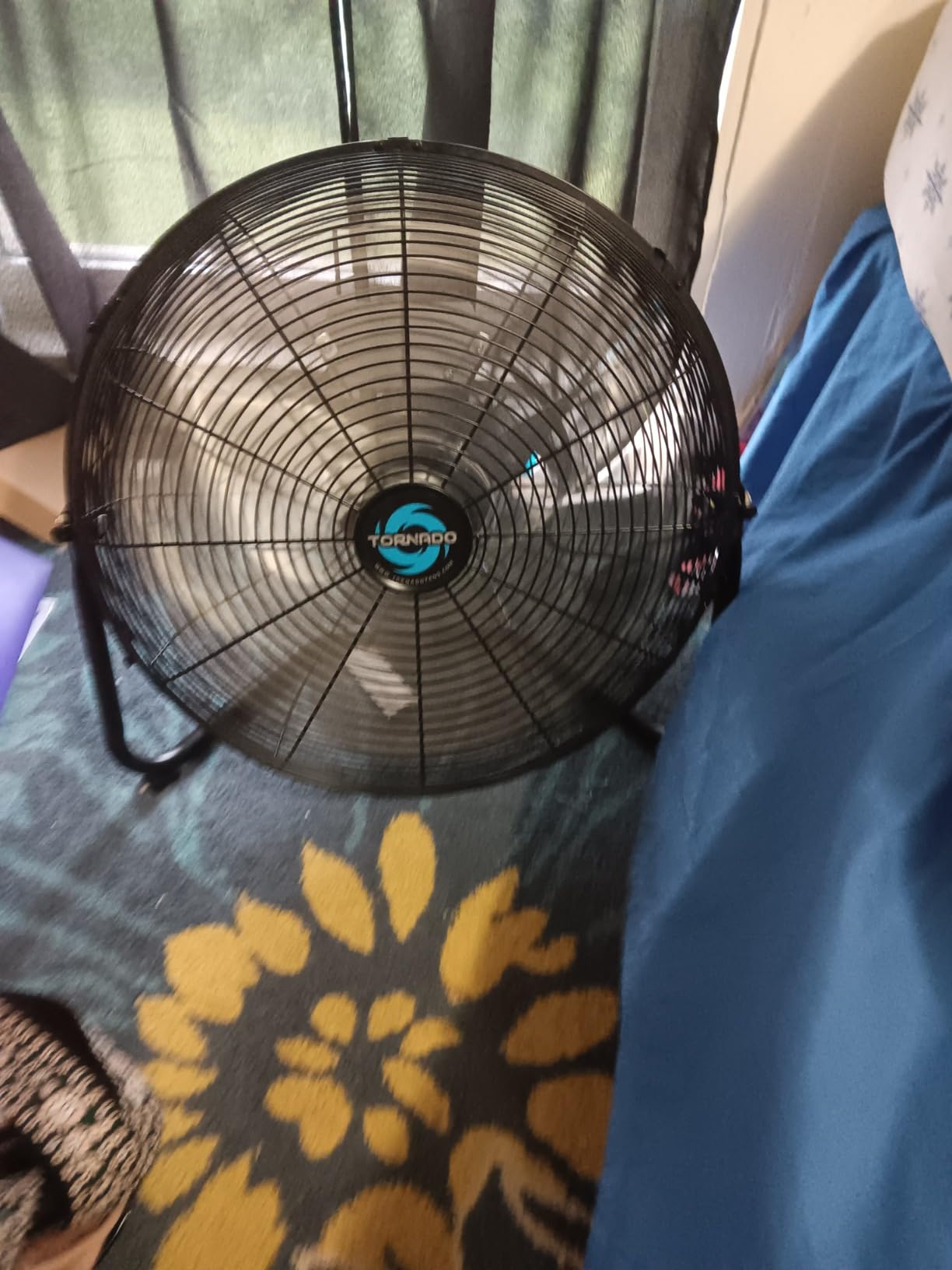 Tornado 24 Inch High Velocity Drum Fan - Heavy Duty Metal Fan for Commercial and Industrial Use, 7700 CFM, 3 Speeds, 1/3 HP, 8 FT Cord, ETL Safety Listed customer photo 1