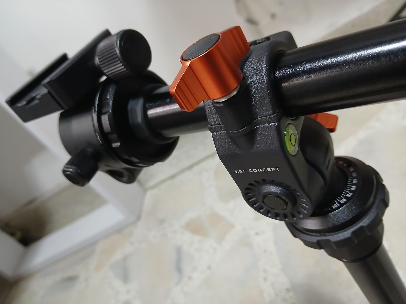K&F Concept 76 in Overhead Camera Tripod | Rotatable Multi-Angle Center Column, Lightweight, 360 Degree Ball Head, Load Capacity 8kg/17.6lbs. O234A1+BH-36 customer photo 2