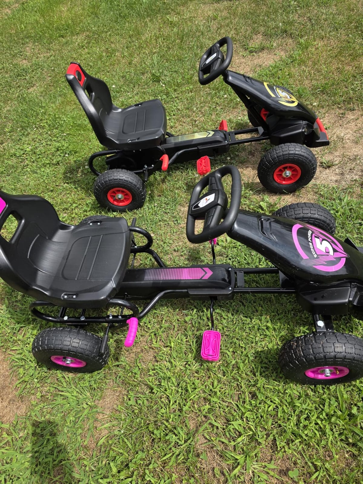 Aosom Kids Pedal Go Kart Ride-on Toy Ergonomic Comfort Ages 5-12 Green customer photo 1