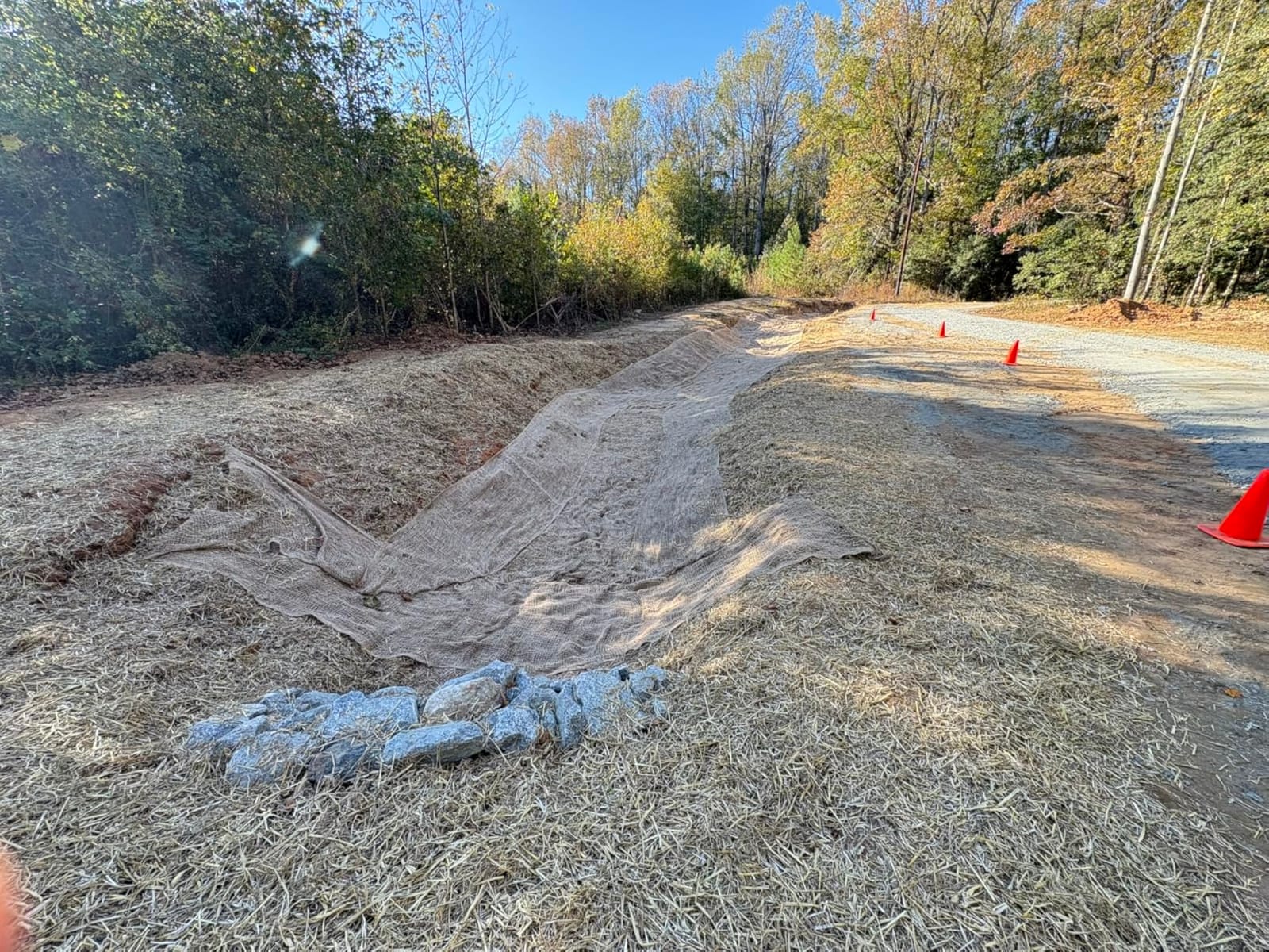 Agfabric 4ftx15ft Natural Jute Erosion Control, 5yard Jute Netting - 48