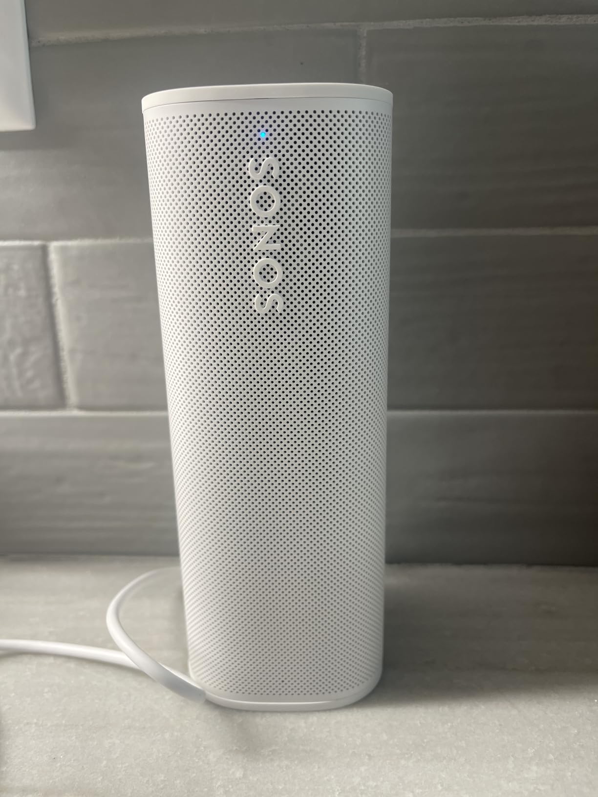 Sonos Roam 2 - Black - Portable Waterproof Bluetooth Speaker | 10-Hr Battery | IP67 Waterproof | WiFi & AirPlay 2 | Works with Sonos System customer photo 2