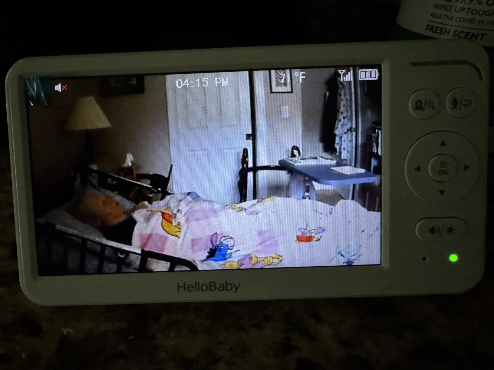 HelloBaby 6'' No WiFi Video Baby Monitor with Camera Audio, 30H Battery customer photo 1