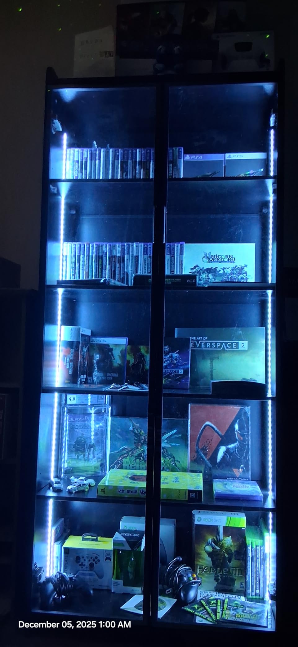 Dystler 5-Tier Display Cabinet with Glass Doors and Adjustable Shelves customer photo 1