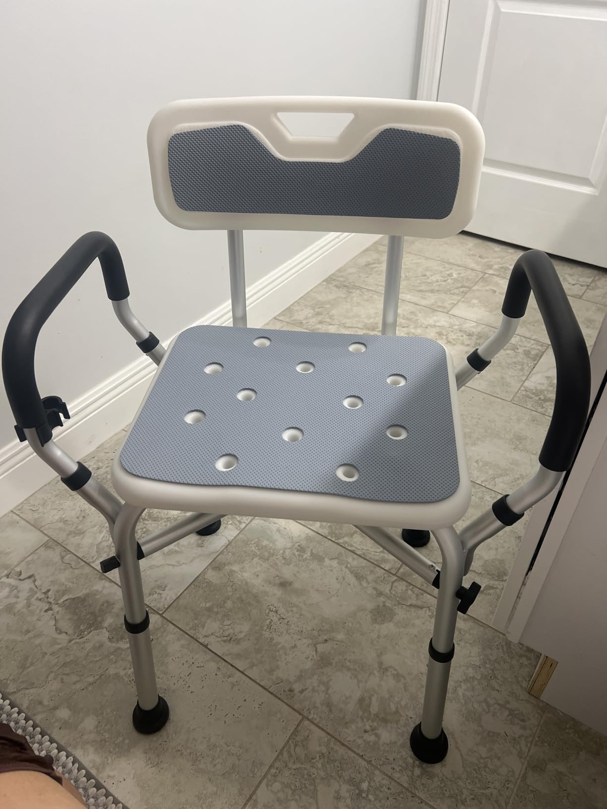 VFAUOSIT Shower Chair with Removable Arms and Back, 550 lb Adjustable Seat customer photo 1
