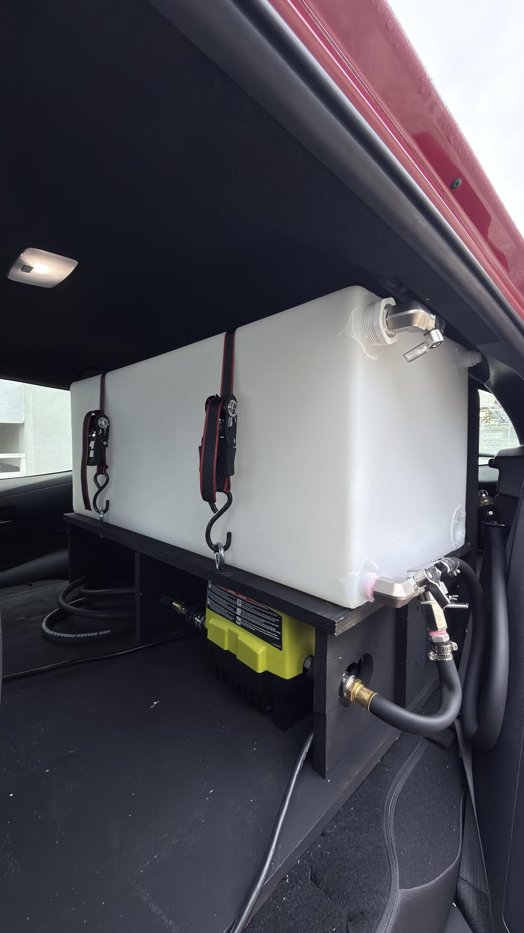 20 Gallon RV Fresh Water Tank, Potable Water Storage Tank for Drinking, Cooking, Cleaning, Showering, for Campers, Trailers, Motorhomes, RVs, Cube Shape, 21