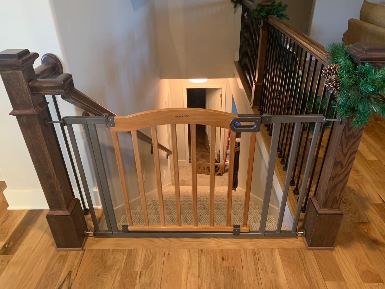 Ingenuity Ingenuity Thruway 60XW Series Extra Wide Safety Pet&Baby Gate,30