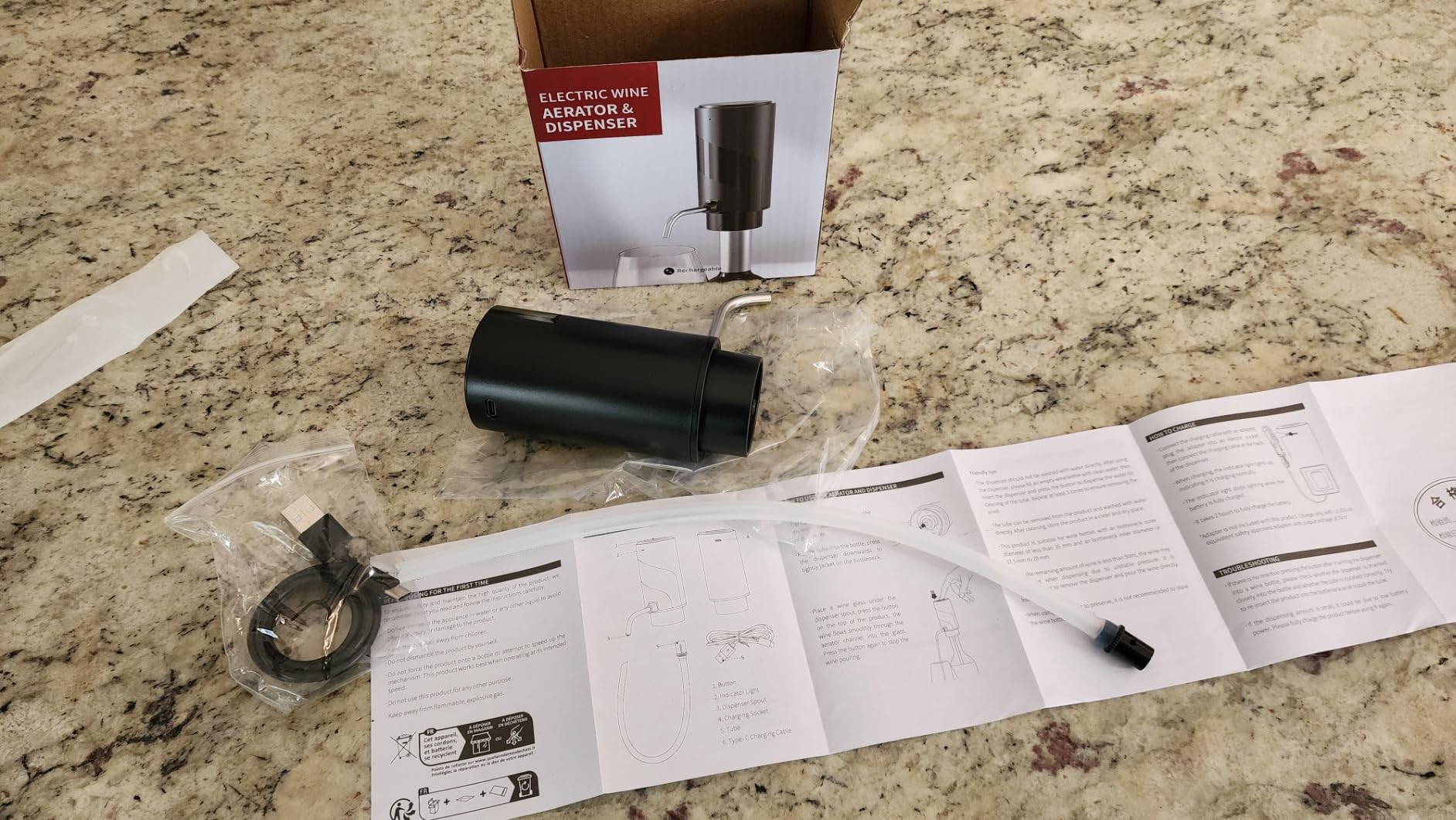 Electric Wine Dispenser Automatic Wine Aerator Rechargeable customer photo 2