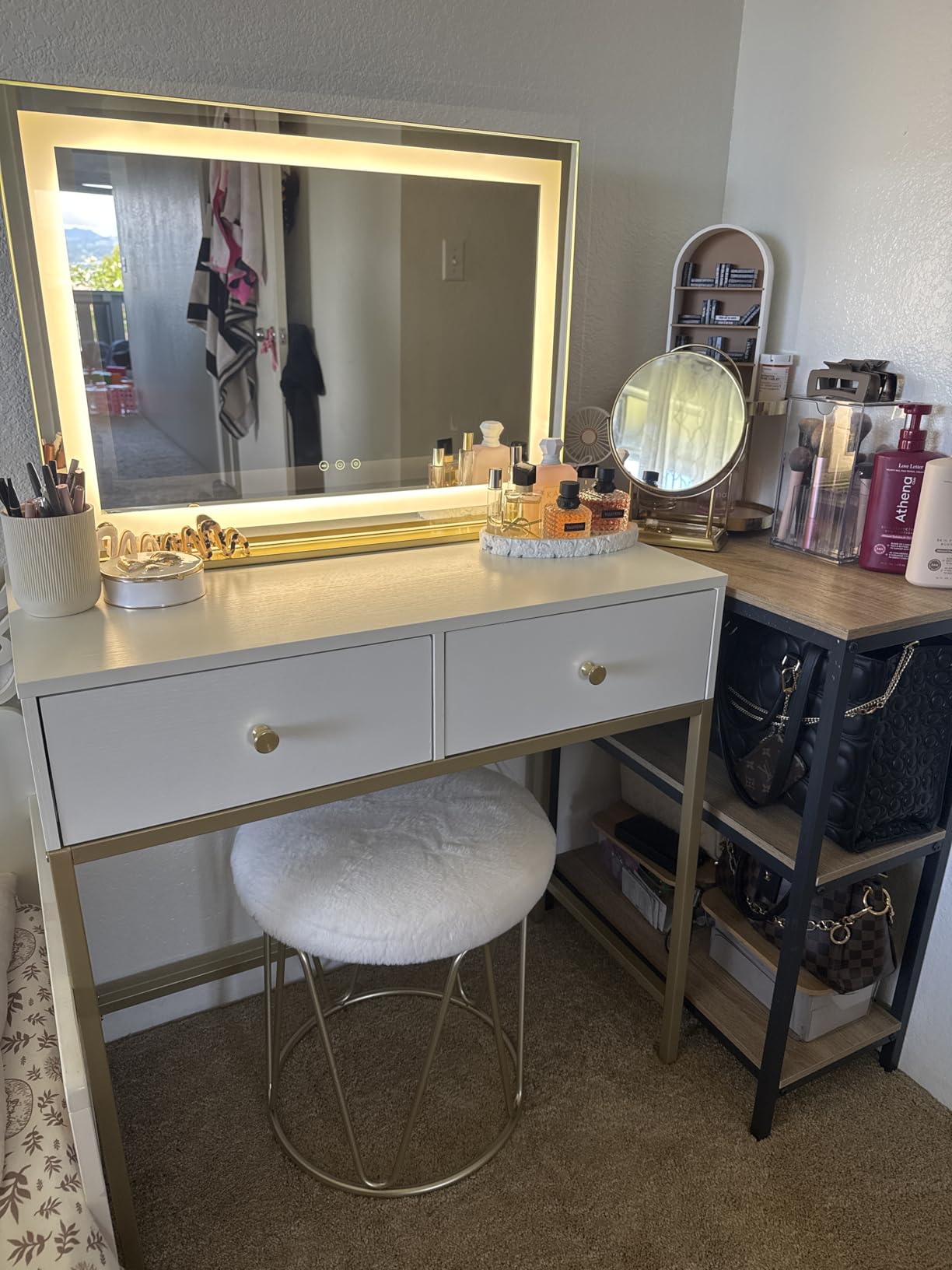 Hasipu Vanity Mirror with Lights, 32