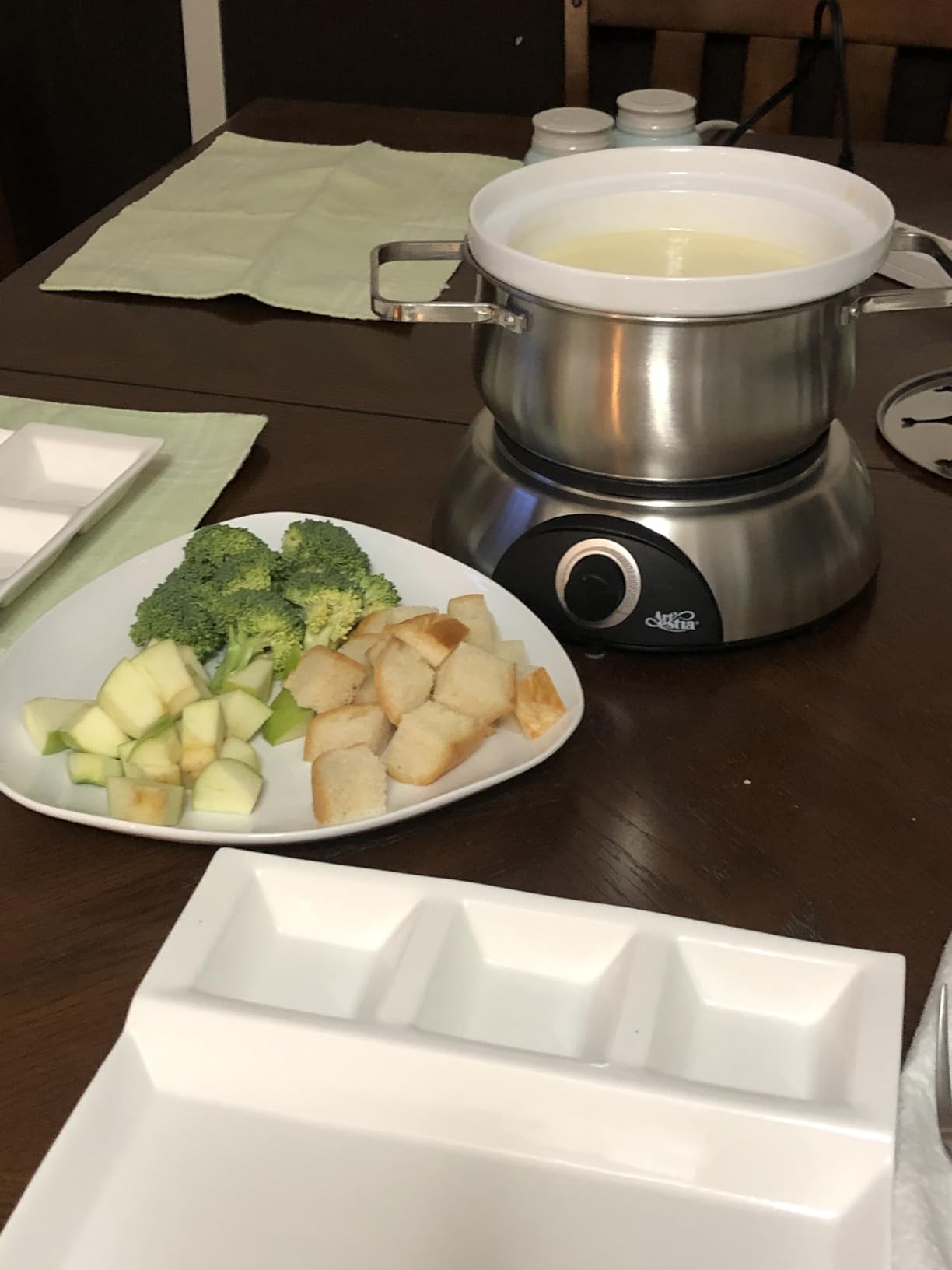 Artestia Electric Fondue Pot Set for Cheese, Chocolate, Broth & Hot Pot customer photo 1