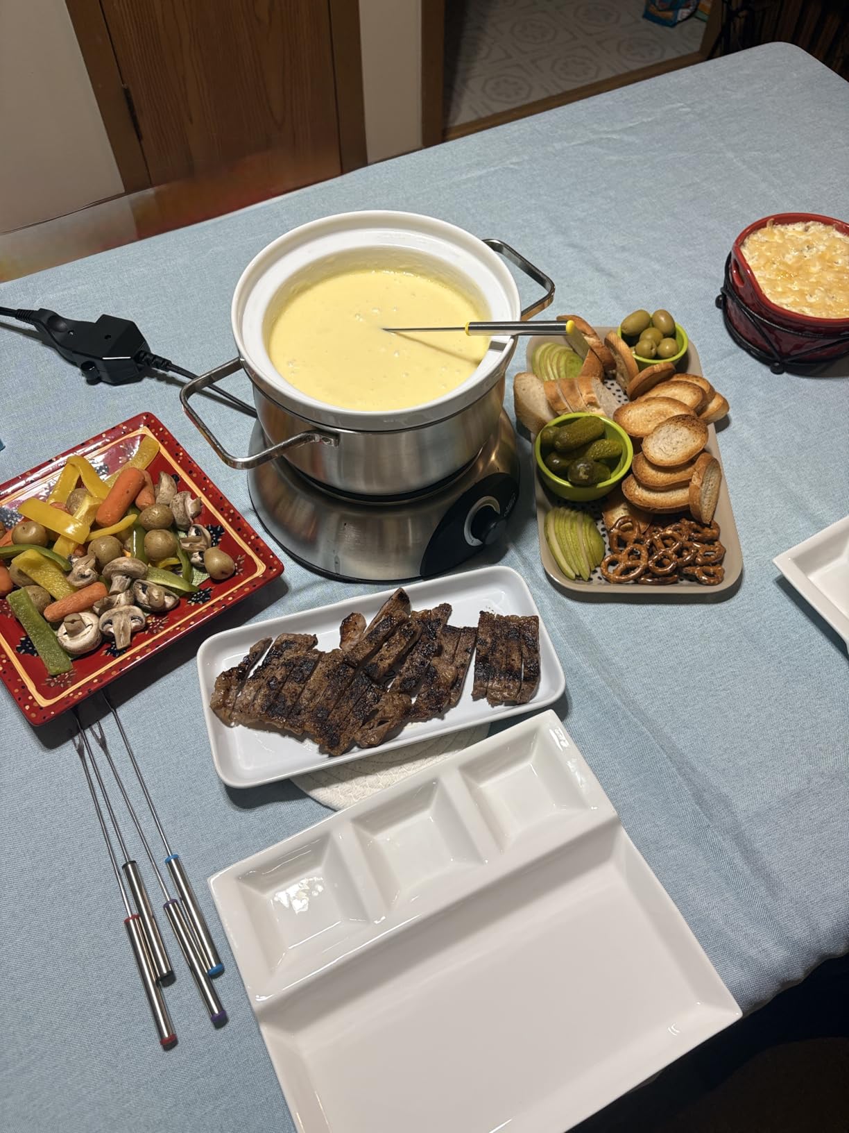 Artestia Electric Fondue Pot Set for Cheese, Chocolate, Broth & Hot Pot customer photo 2