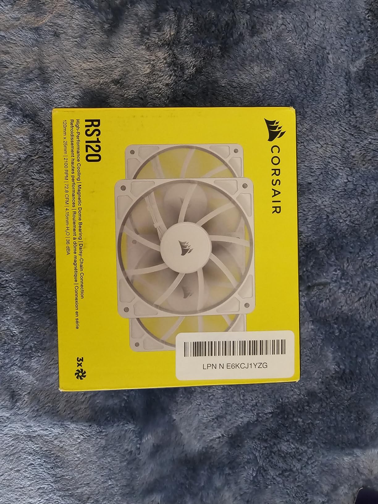 CORSAIR RS140 140mm PWM Fans - Daisy-Chain Connection - Low-Noise - Magnetic Dome Bearing - Dual Pack - Black customer photo 1