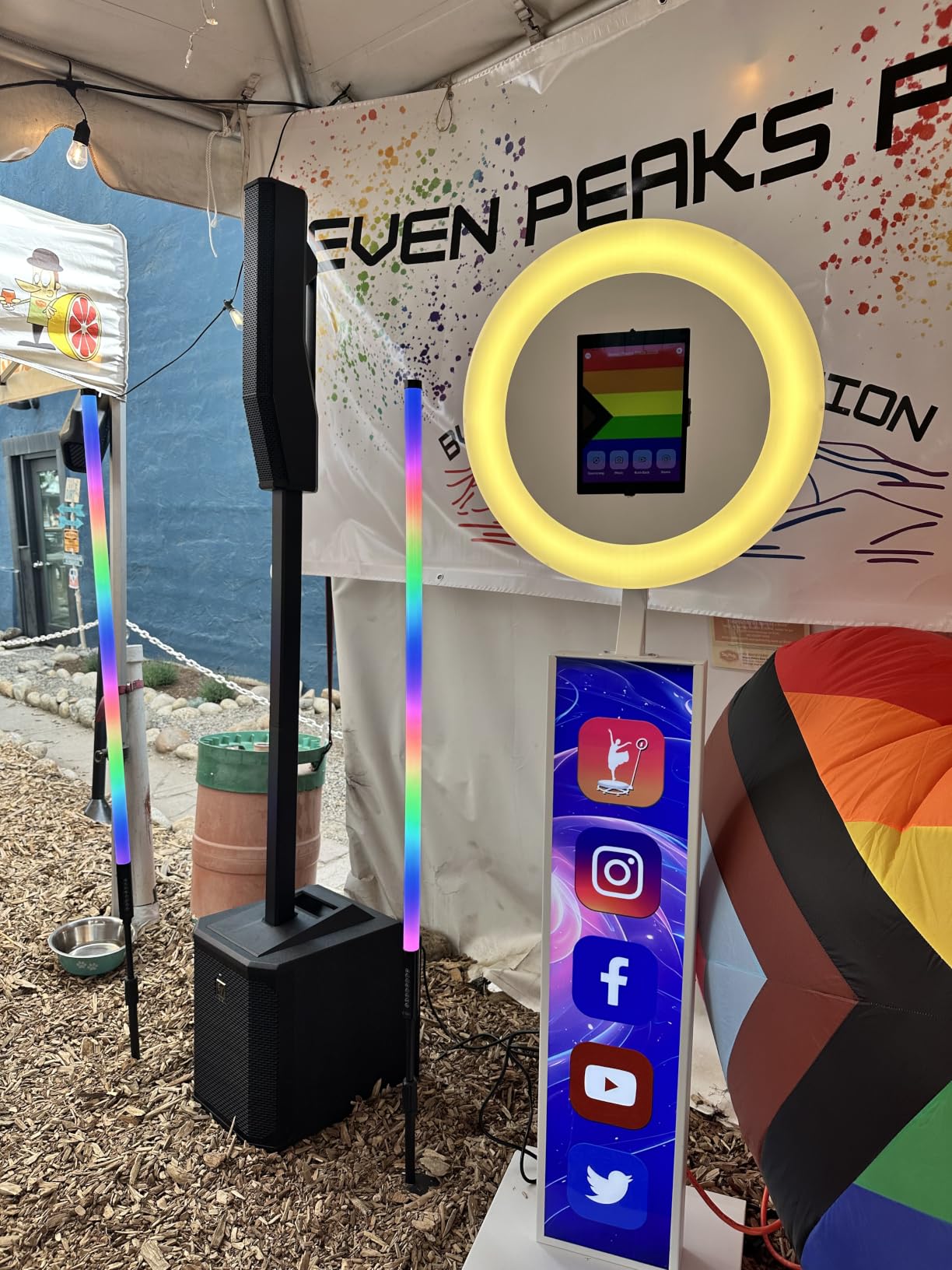 JIYANG Portable Photo Booth Compatible with Any Ipad,Photo Booth Stand Shell with ChackTok PhotoBooth VIP 2 Month Member and Flight Case,Free Custom Logo,Perfect for Parties,Wedding and Events(Black) customer photo 2