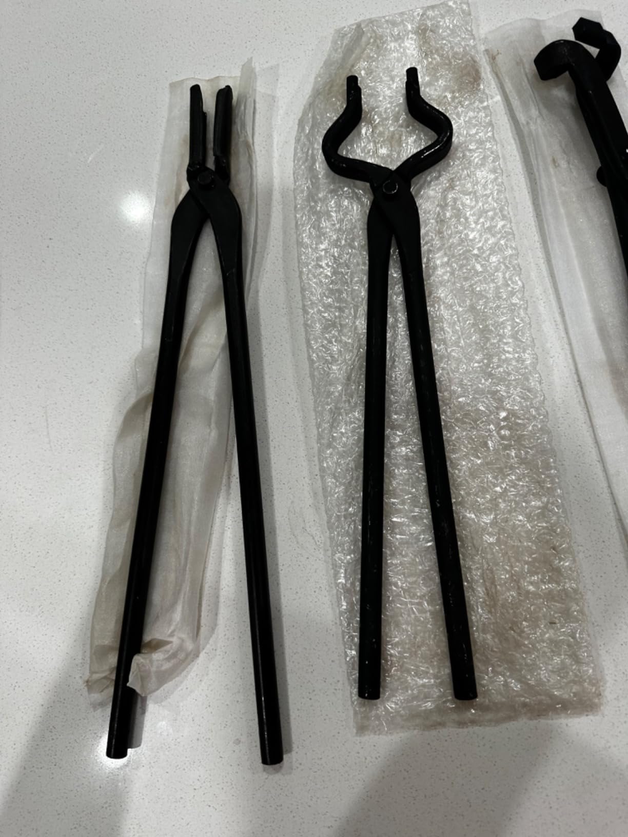 Blacksmith Tongs - V-Bit, Flat, Blade, Square Jaw, Wolf Jaw (5PCS) customer photo 1
