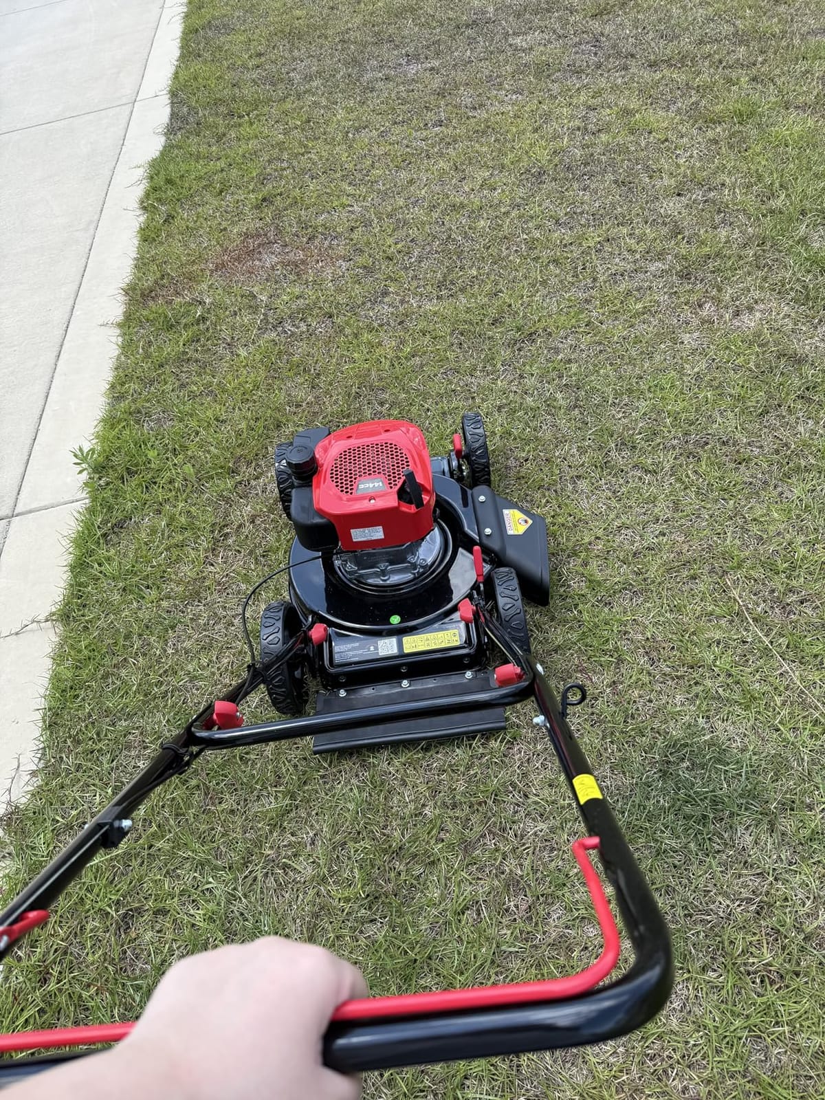 PowerSmart EasyCut 18-Inch Gas Lawn Mower, 144cc 4-Cycle Engine, Walk-Behind Push Lawn Mower, Side Discharge, 5-Position Height Adjustment, Ideal for Small Yards customer photo 2