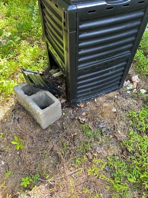 F2C Compost Bin Outdoor Composter BPA Free Material -120 Gallon (450L) Large Compost Bin Aerating Outdoor Compost Box Easy Assembling, Lightweight, Fast Creation of Fertile Soil, Black customer photo 1