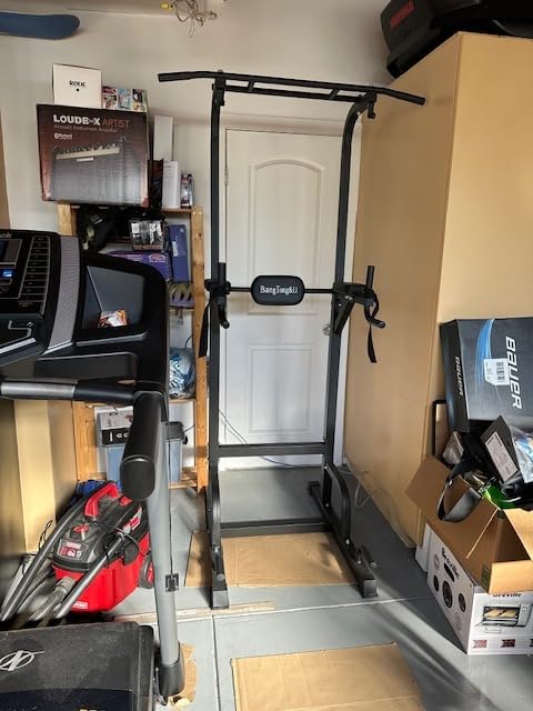 BangTong&Li Power Tower, Pull Up Bar Dip Station/Stand for Home Gym Strength Training Workout Equipment customer photo 1