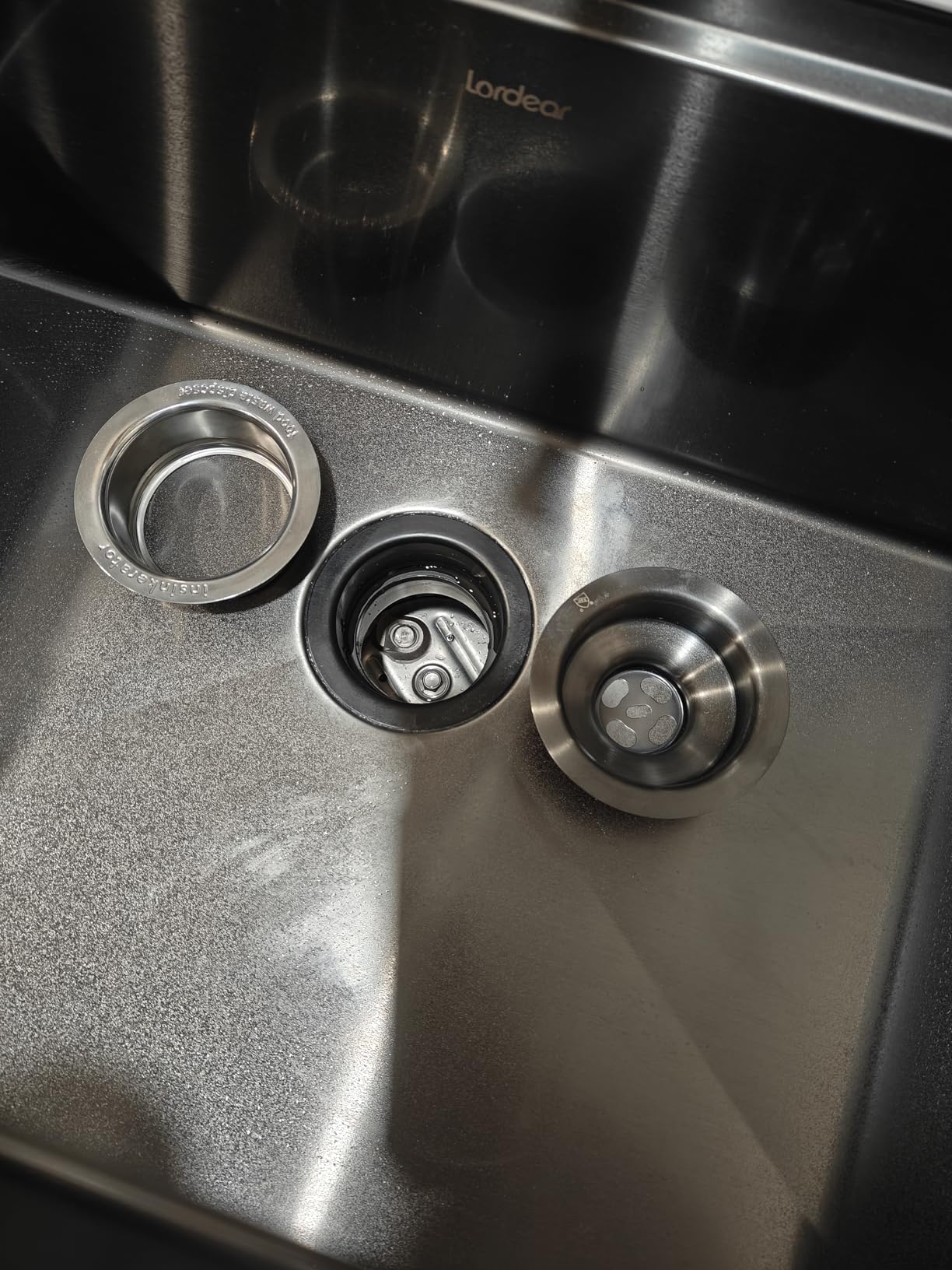 Lordear 33 Inch Undermount Kitchen Sink Workstation 33