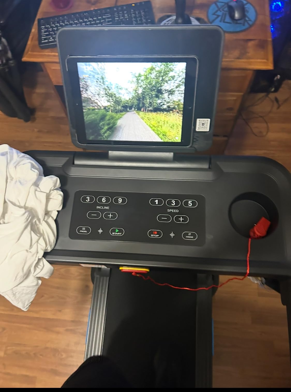 MERACH T12 Foldable Treadmill for Home 300 LBS Capacity Wide Running Belt | 0-15% Incline Treadmill with LED Display, Smart App, 2.5HP Brushless Motor, Compact Design customer photo 2