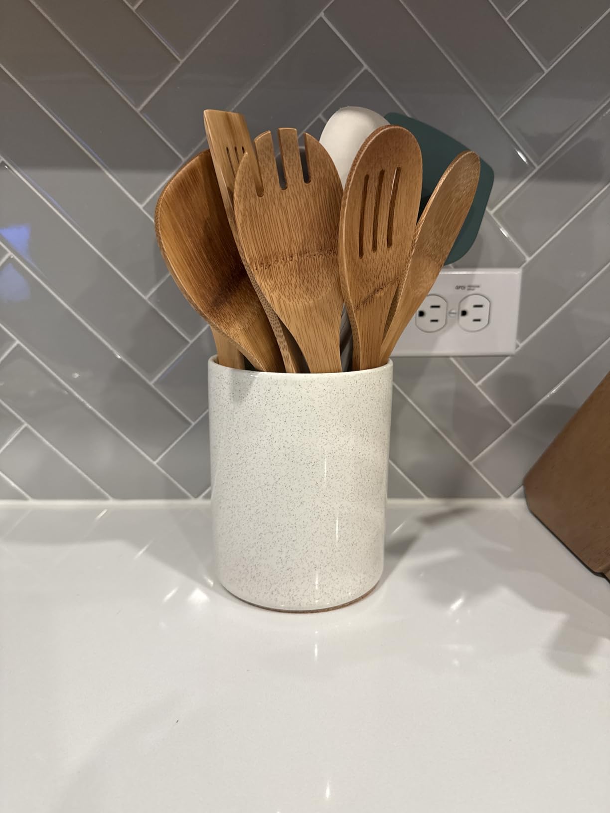 Riveira Dark Bamboo Wooden Spoons for Cooking 6-Piece, Apartment Essentials Wood Spatula Spoon Nonstick Kitchen Utensil Set Premium Quality Housewarming Gifts for Everyday Use customer photo 2