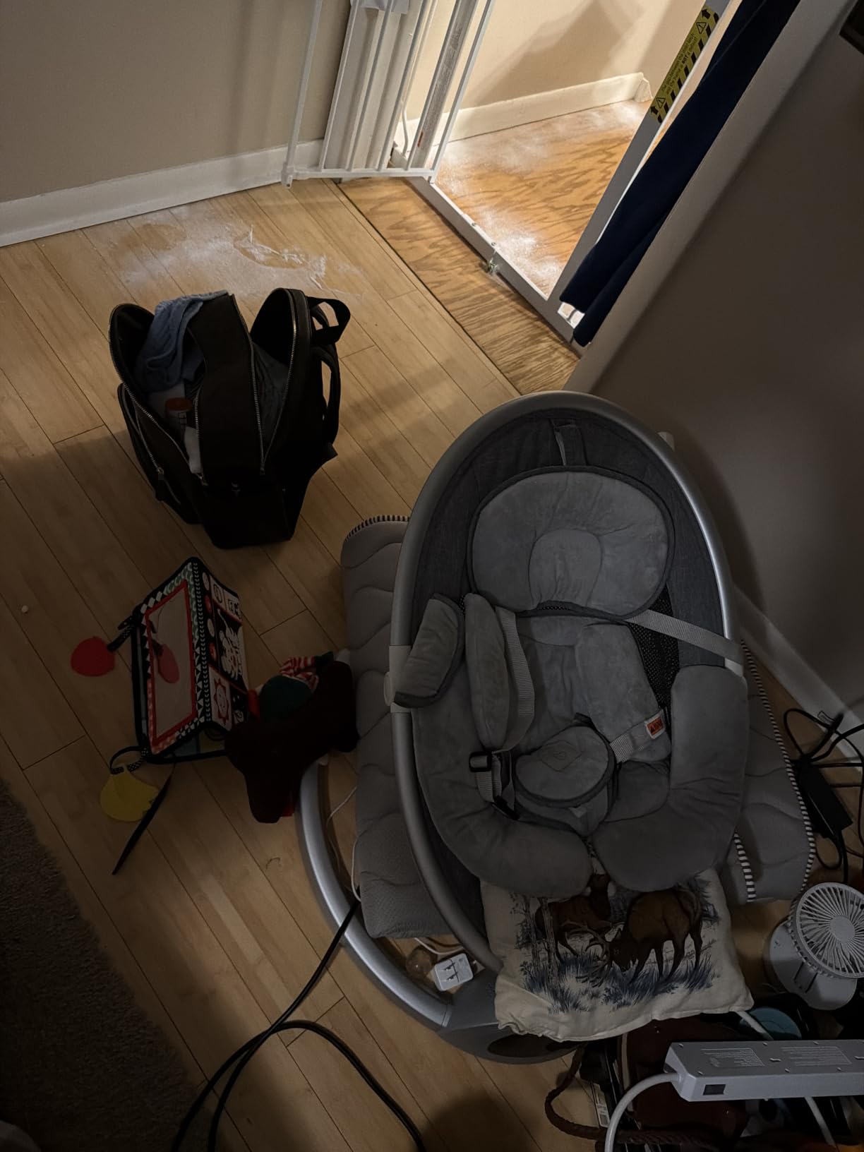 BabyBond Baby Swings for Infants, Bluetooth Infant Swing with Music Speaker customer photo 1