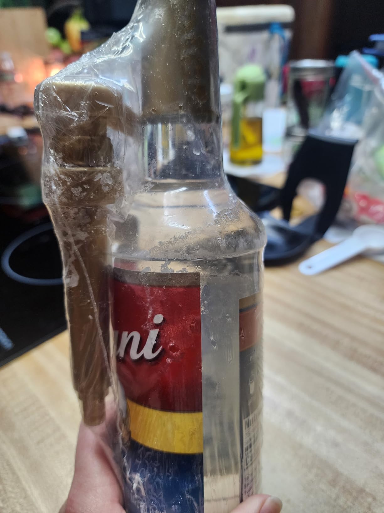 Torani Coffee Syrup, Vanilla Flavored Syrup for Drinks, Pump Included, 25.4 Fl Oz customer photo 1