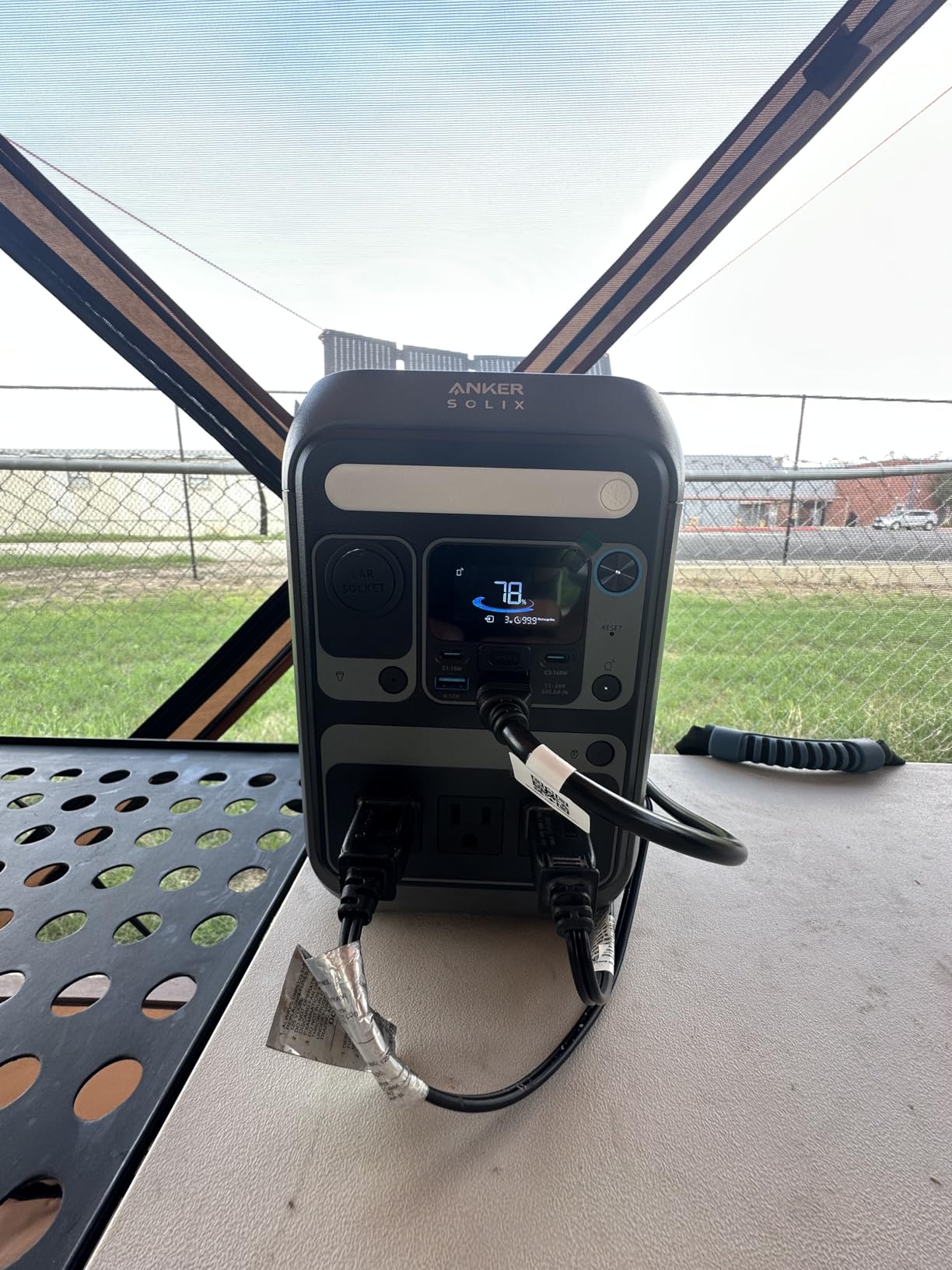 Anker SOLIX C300 Portable Power Station with 60W Solar Panel, 288Wh, 300W | 288Wh LiFePO4 Battery, 300W (Peak 600W), 140W Two-Way Fast Charging, Solar Panel-Ready, for Outdoor and Emergency Use customer photo 1