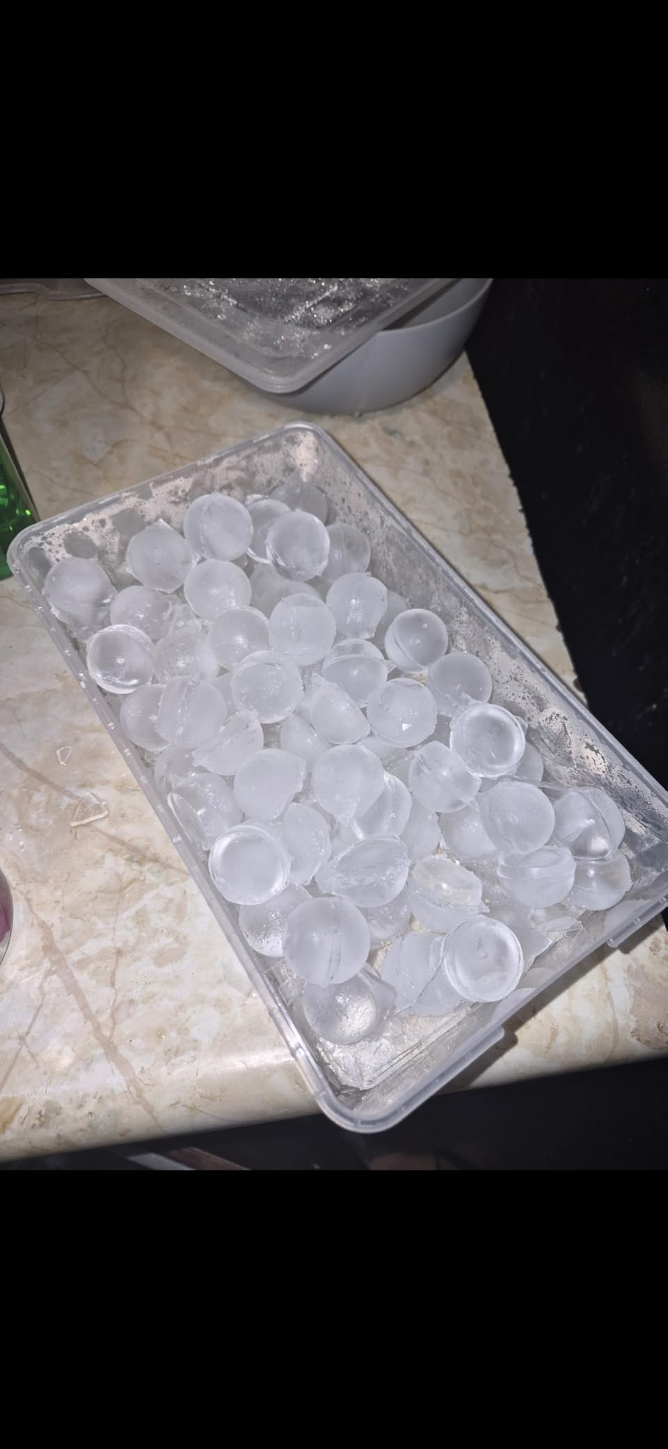 WIBIMEN Ice Cube Tray with Lid and Bin, 1