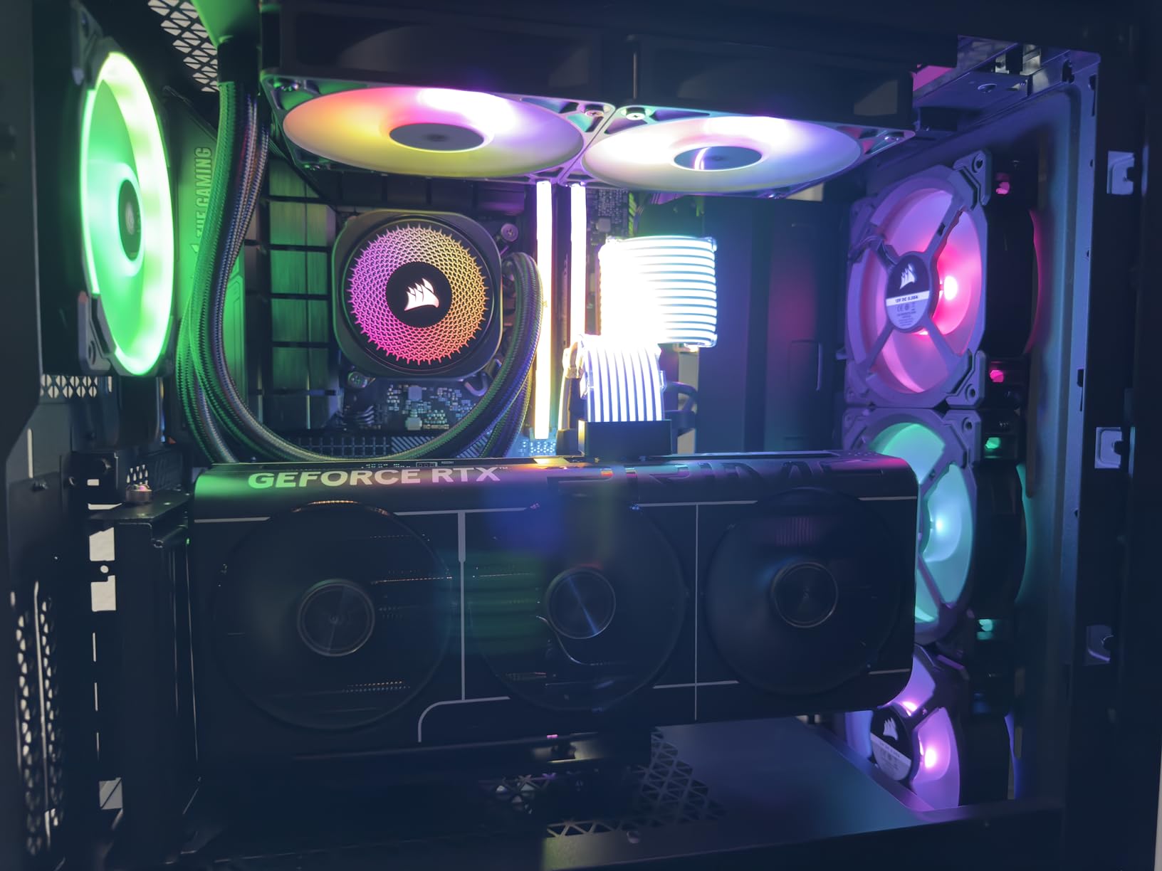 CORSAIR Nautilus 360 RS ARGB Liquid CPU Cooler – 360mm AIO – Low-Noise – Direct Motherboard Connection – Daisy-Chain – Intel LGA 1851/1700, AMD AM5/AM4 – 3X RS120 ARGB Fans Included – Black customer photo 2
