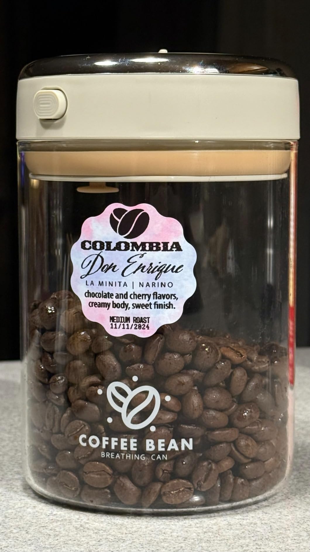 Coffee Bean Storage Container with One-way Valve Airtight Lid Date Tracker for Coffee and More Food Fresh and Storage, Clear Borosilicate Glass Coffee Canister(1.2 Qt - 13.1 OZ) customer photo 2