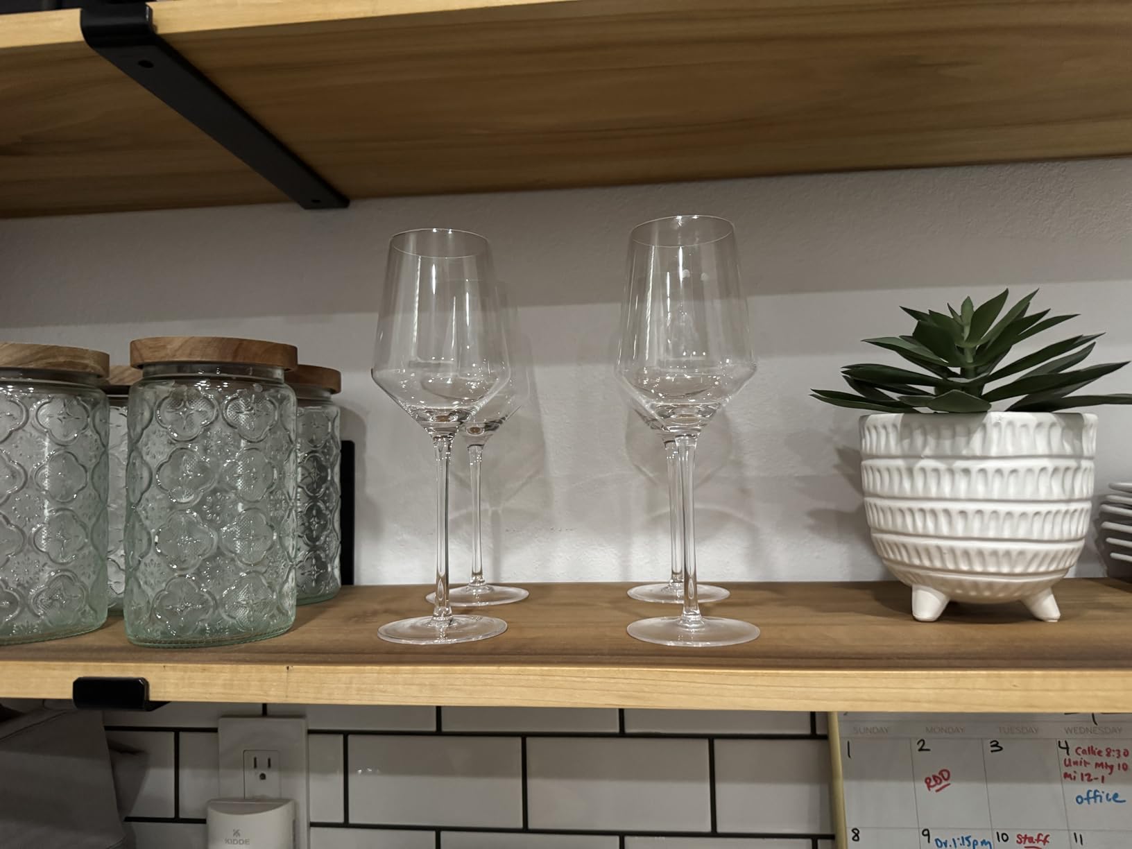 OJA Wine Glasses Set, Crystal Hand Blown Red Wine Glass Set of 4, 23 oz customer photo 2