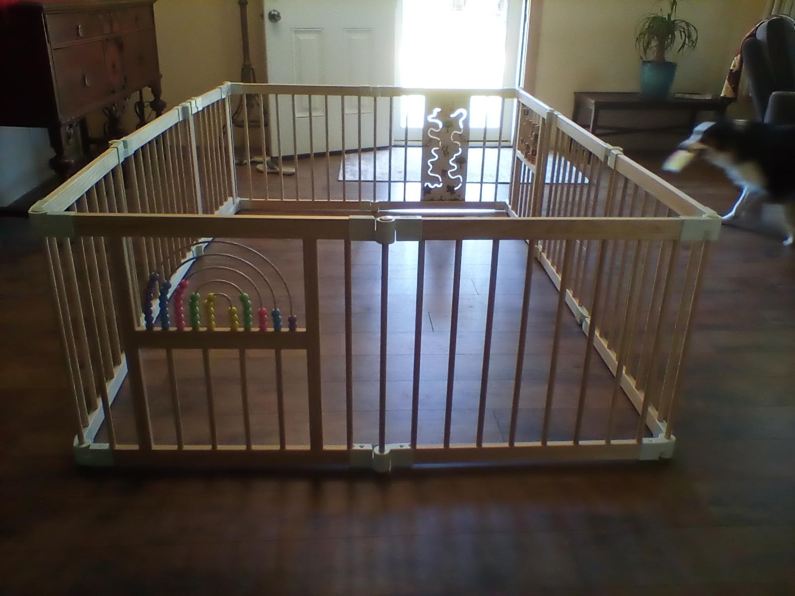 Ulnxiy Wooden Baby Playpen with Toy 84