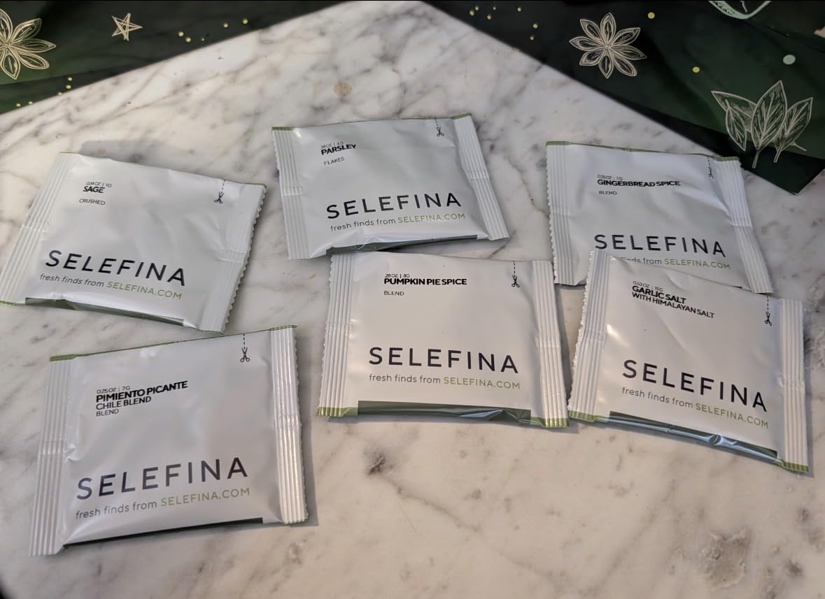 Spice Advent Calendar - Christmas Countdown with 24 Sample-Size Spices customer photo 1