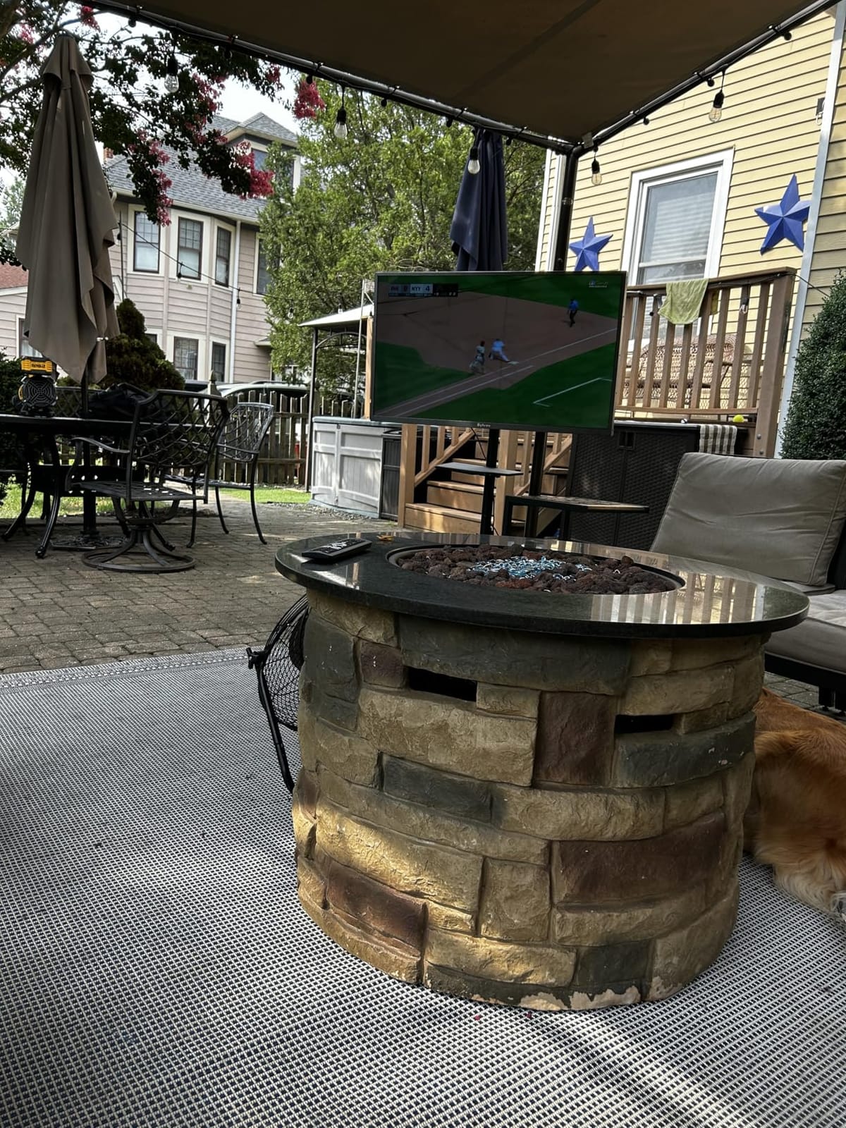 SYLVOX 50 Inch Outdoor TV, 4K UHD HDR 10, IP56 Weatherproof Smart Google TV customer photo 2
