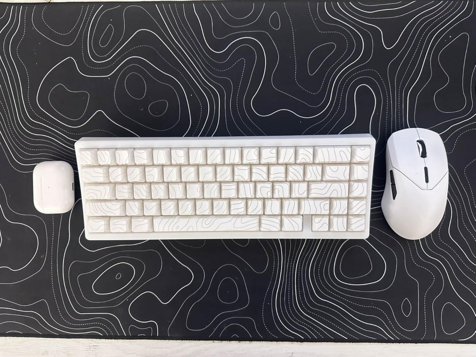 HITIME x XVX M67 Wireless 60% Percent Keyboard, QMK/VIA Topographic Gaming Keyboard, Tri-Mode Thocky Creamy Mechanical Key Board, Hot Swappable Gasket Mount RGB IMD Tech for Win/Mac(JadeStone) customer photo 1